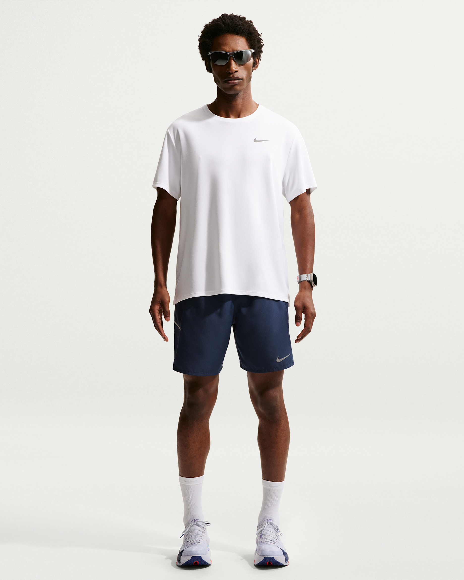 Shorts de correr Dri-FIT de 18 cm con forro de ropa interior Nike Miler para hombre - Azul marino medianoche/Azul marino medianoche