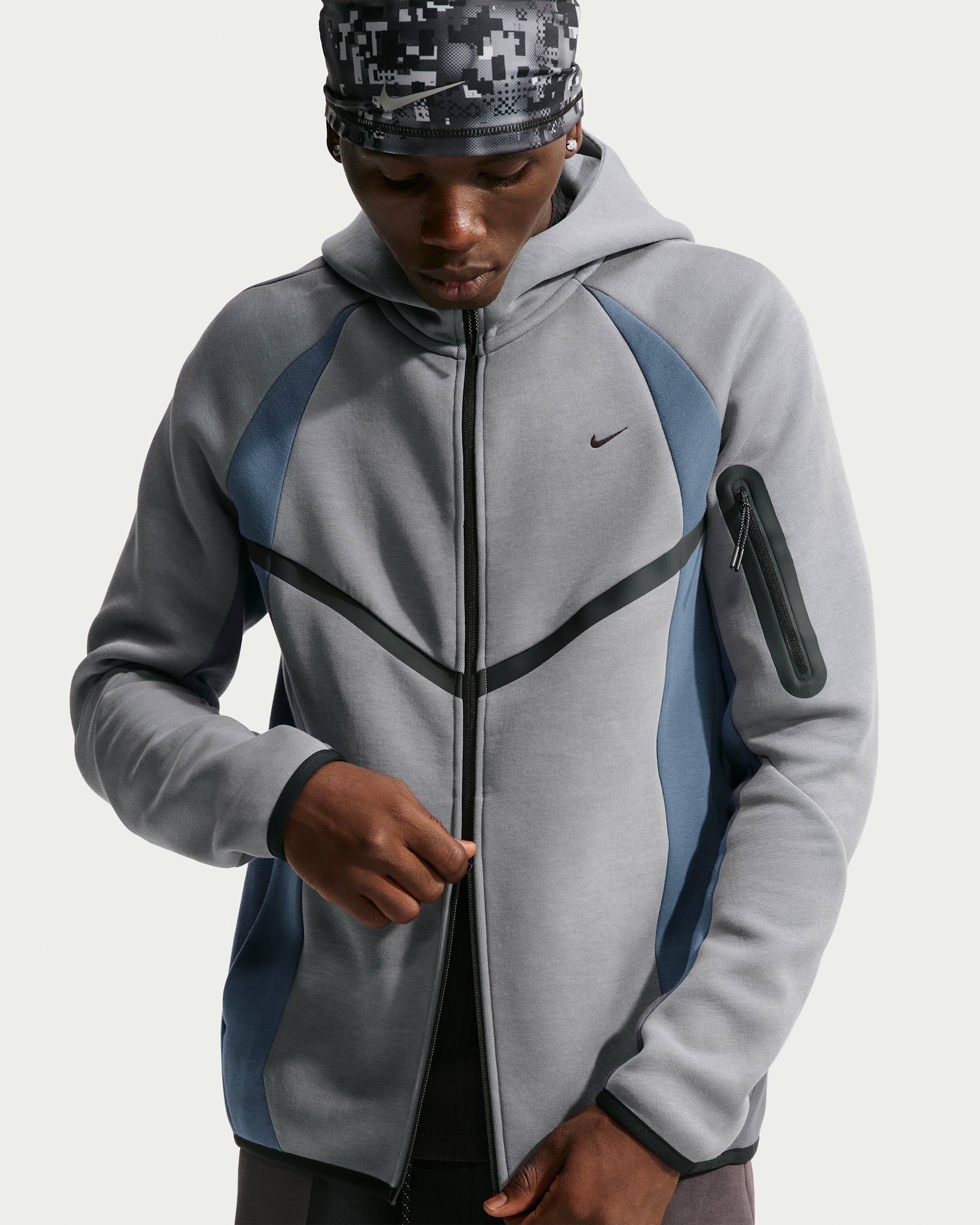 Nike Tech Men's Colour-Block Full-Zip Fleece Windrunner Jacket - Cool Grey/New Slate/Black
