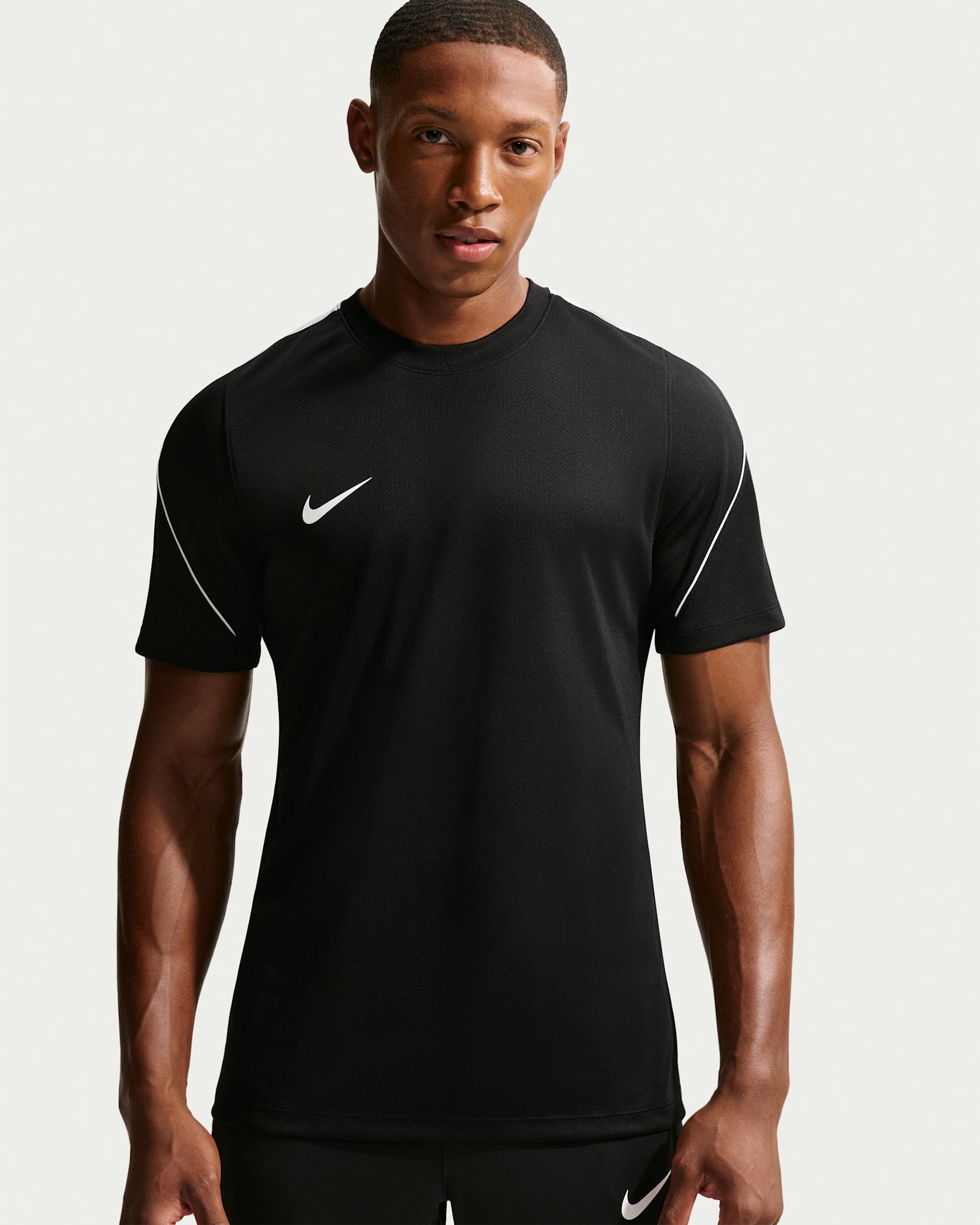 Nike Strike Dri-FIT Kurzarm-Fußballoberteil für Herren - Schwarz/Weiß/Weiß/Weiß