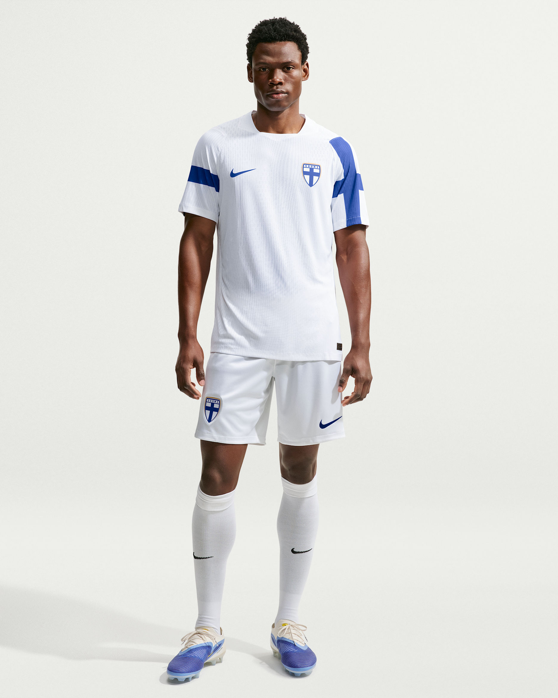 Finland 2026 Stadium Home Men's Nike Dri-FIT Football Replica Shorts - White/Hyper Blue