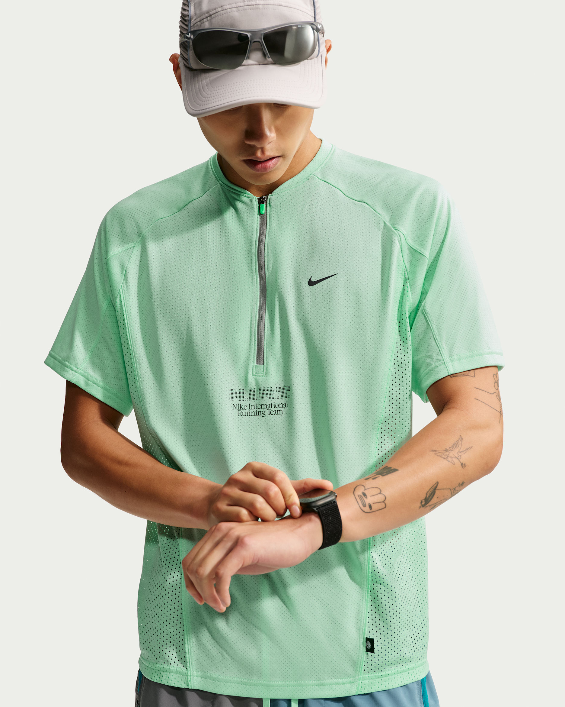 Maglia da running a manica corta Nike Dri-FIT – Uomo - Arctic Green