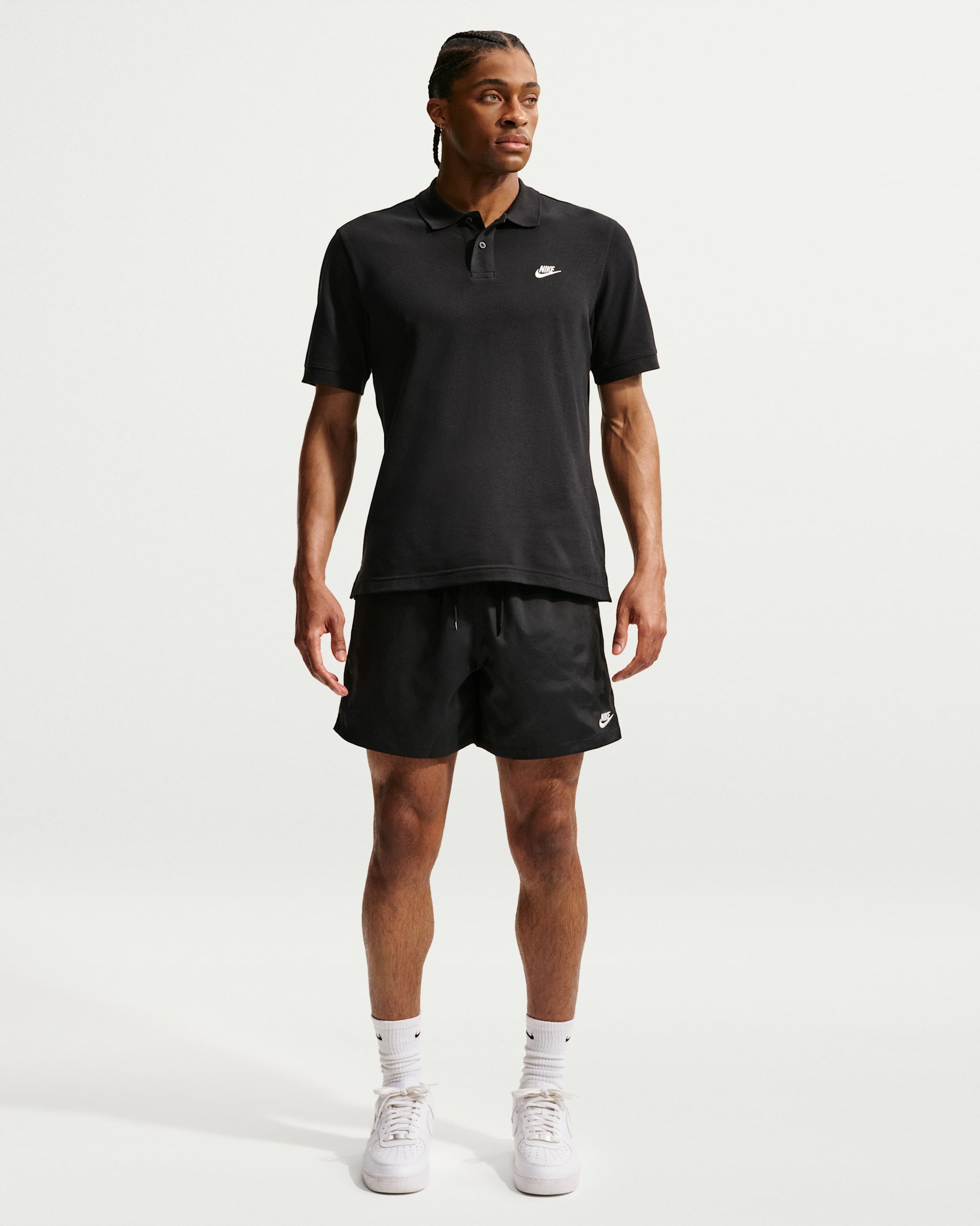 Nike Club Flow-Webshorts für Herren - Schwarz/Weiß