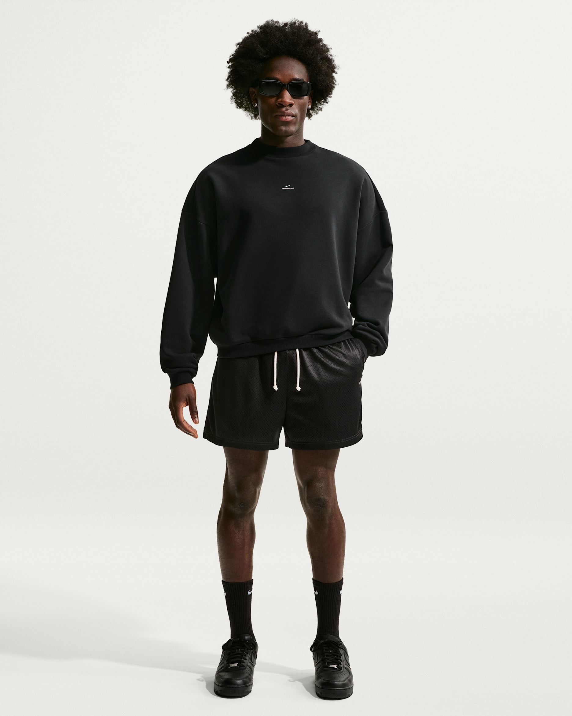 Nike Standard Issue Men's 12.7cm (approx.) Practice Mesh Basketball Shorts - Black/Pale Ivory/Pale Ivory