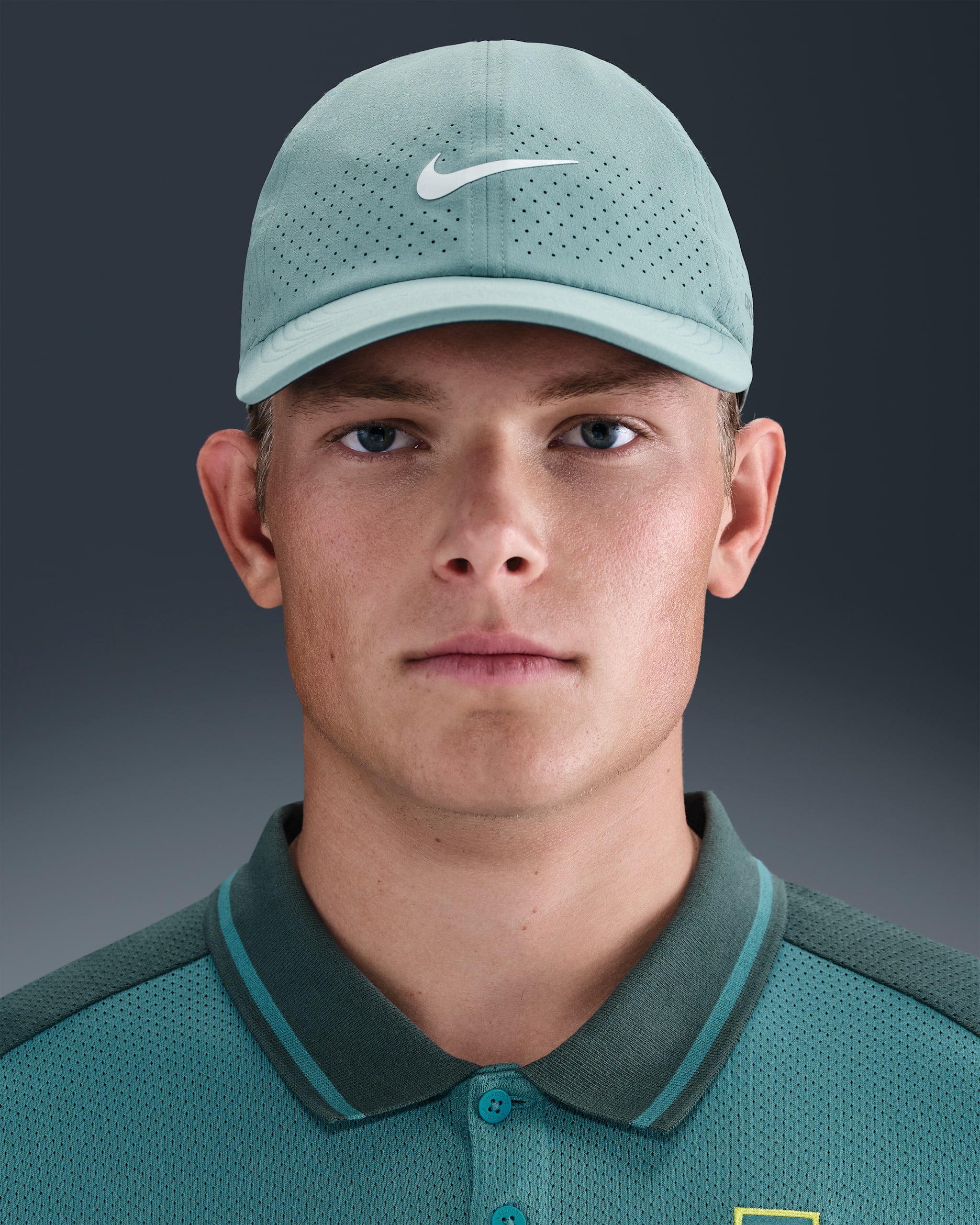 Nike Dri-FIT ADV Club ongestructureerde tennispet - Cannon/Wit