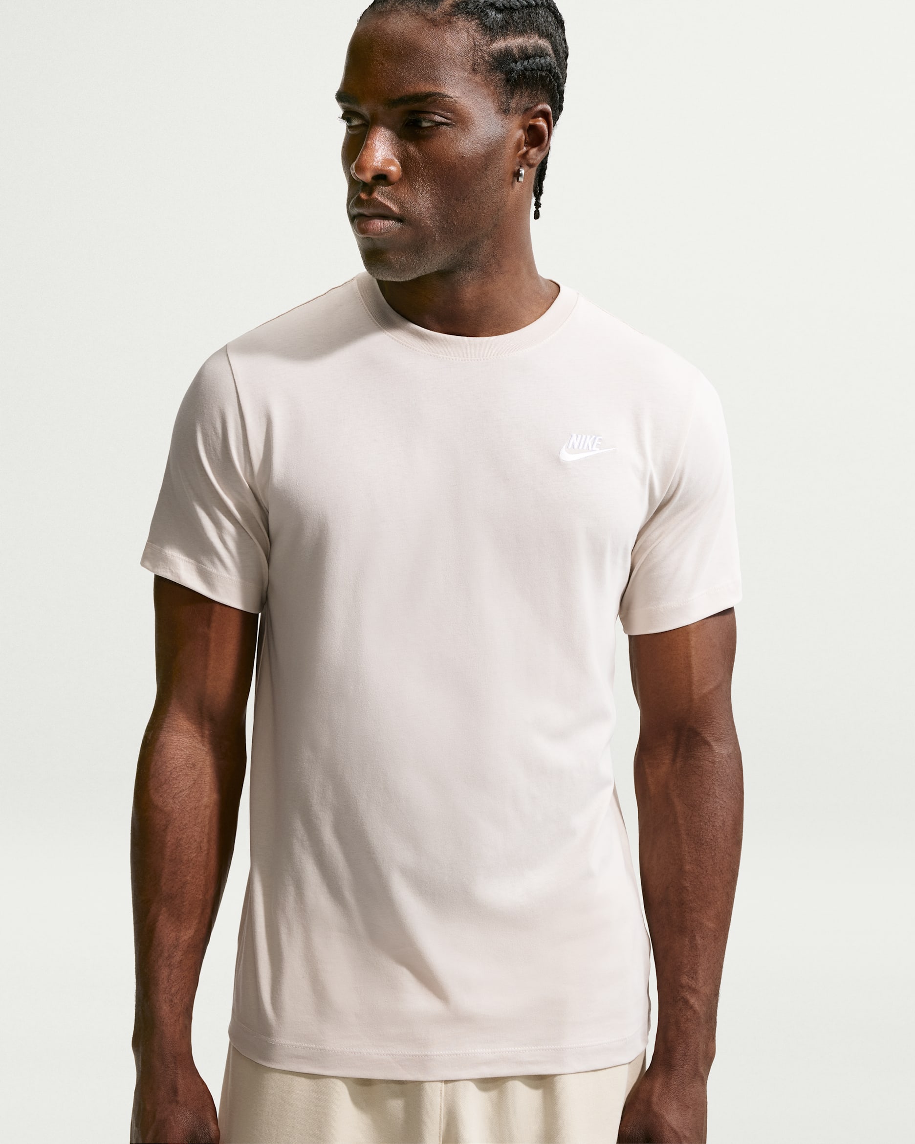 Nike Sportswear Club Men's T-Shirt - Light Orewood Brown
