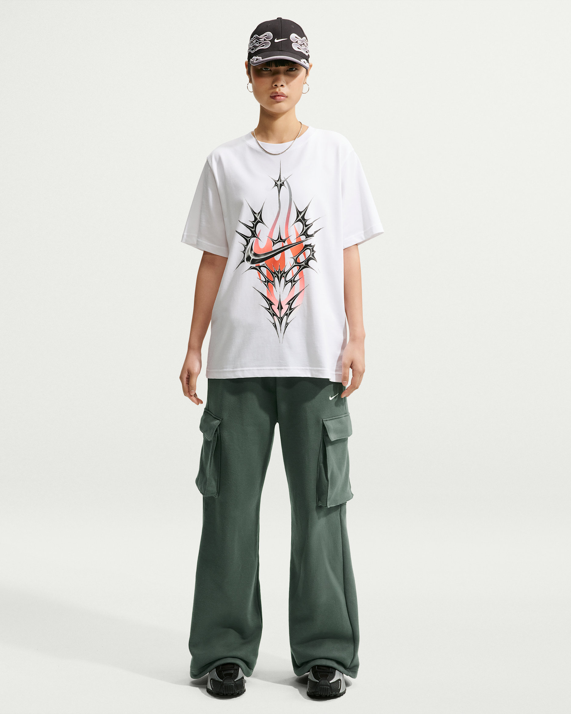 Nike Studio Fleece Medium Weight Women's Oversized High-Rise Cargo Pants - Camo Green/Sail