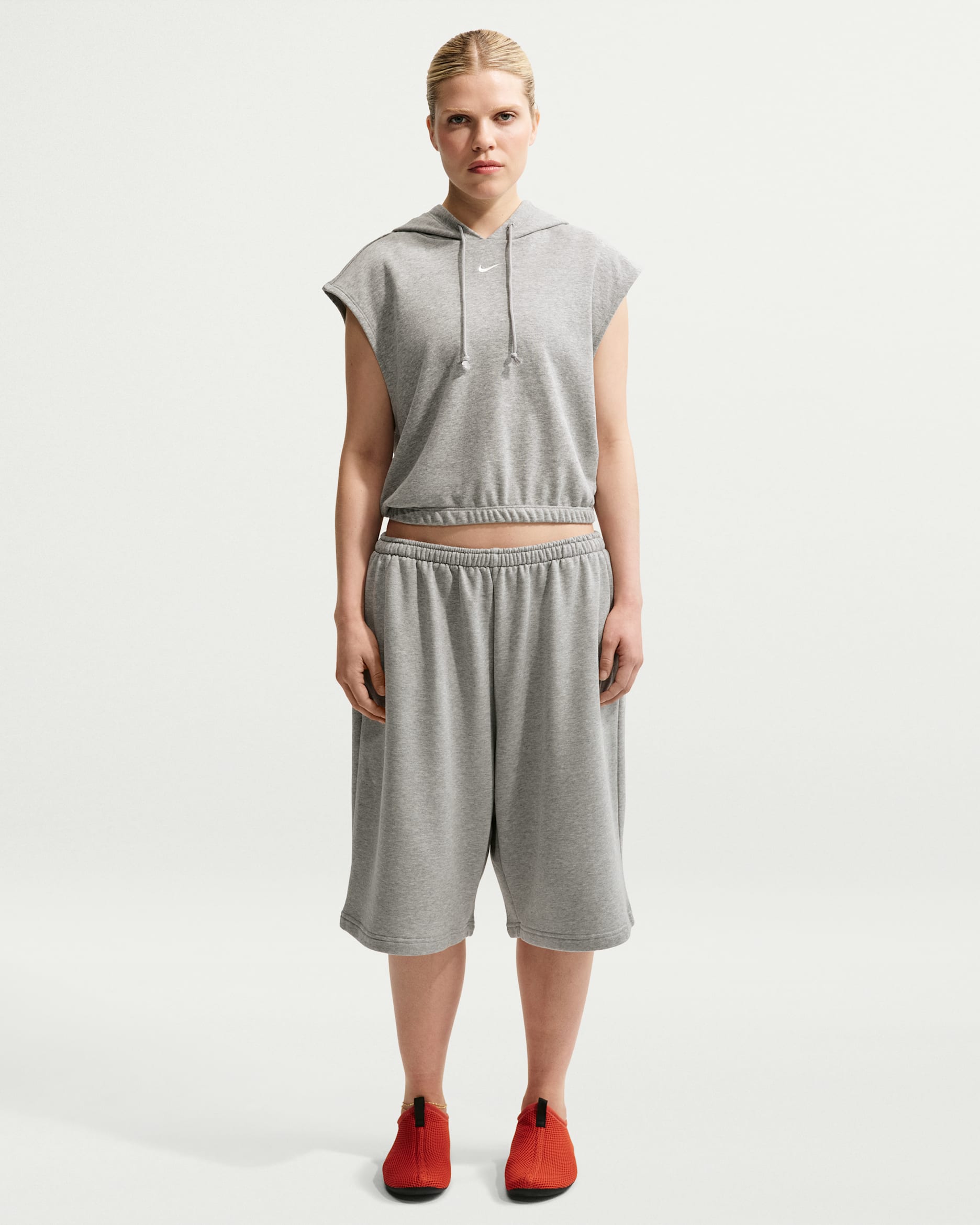 Nike Sportswear ekstra stor bermudashorts i frotté med mellomhøyt liv til dame - Dark Grey Heather/Sail