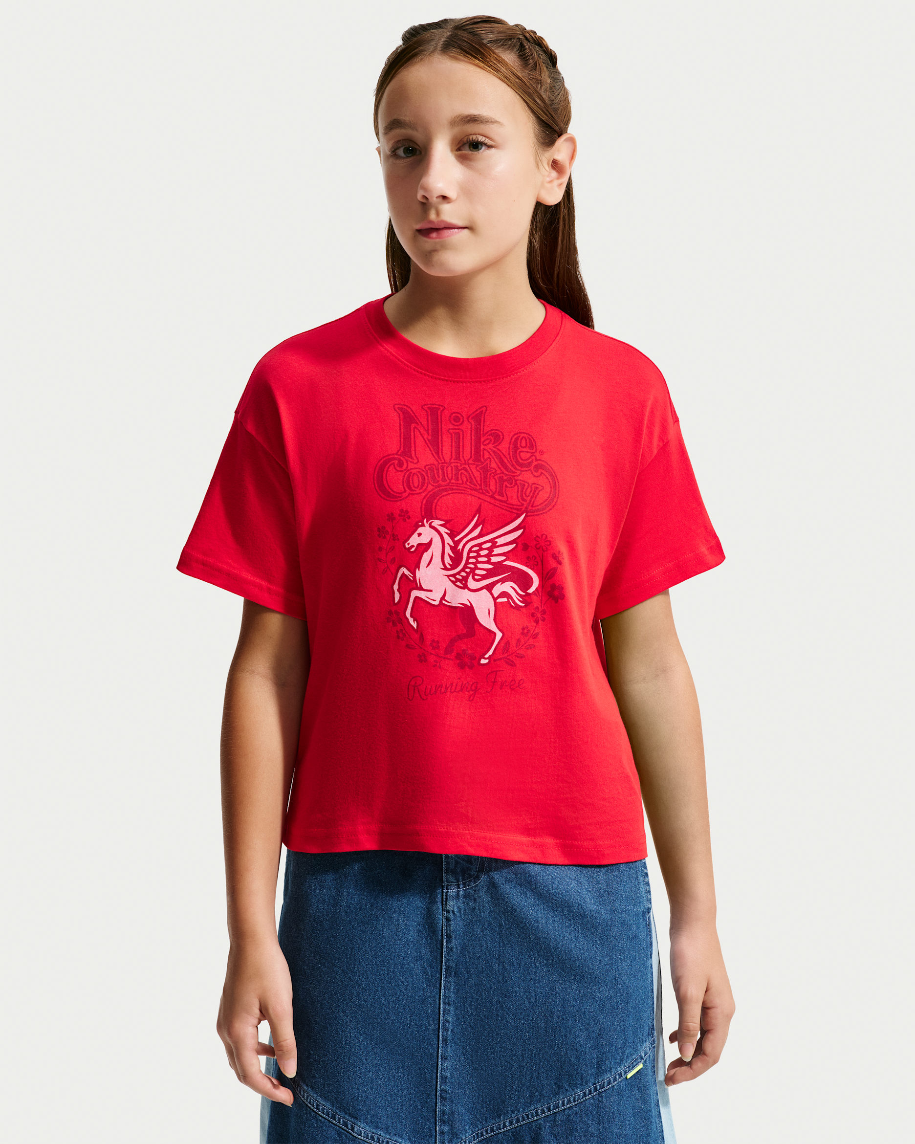 Nike Sportswear Big Kids' (Girls') T-Shirt - University Red
