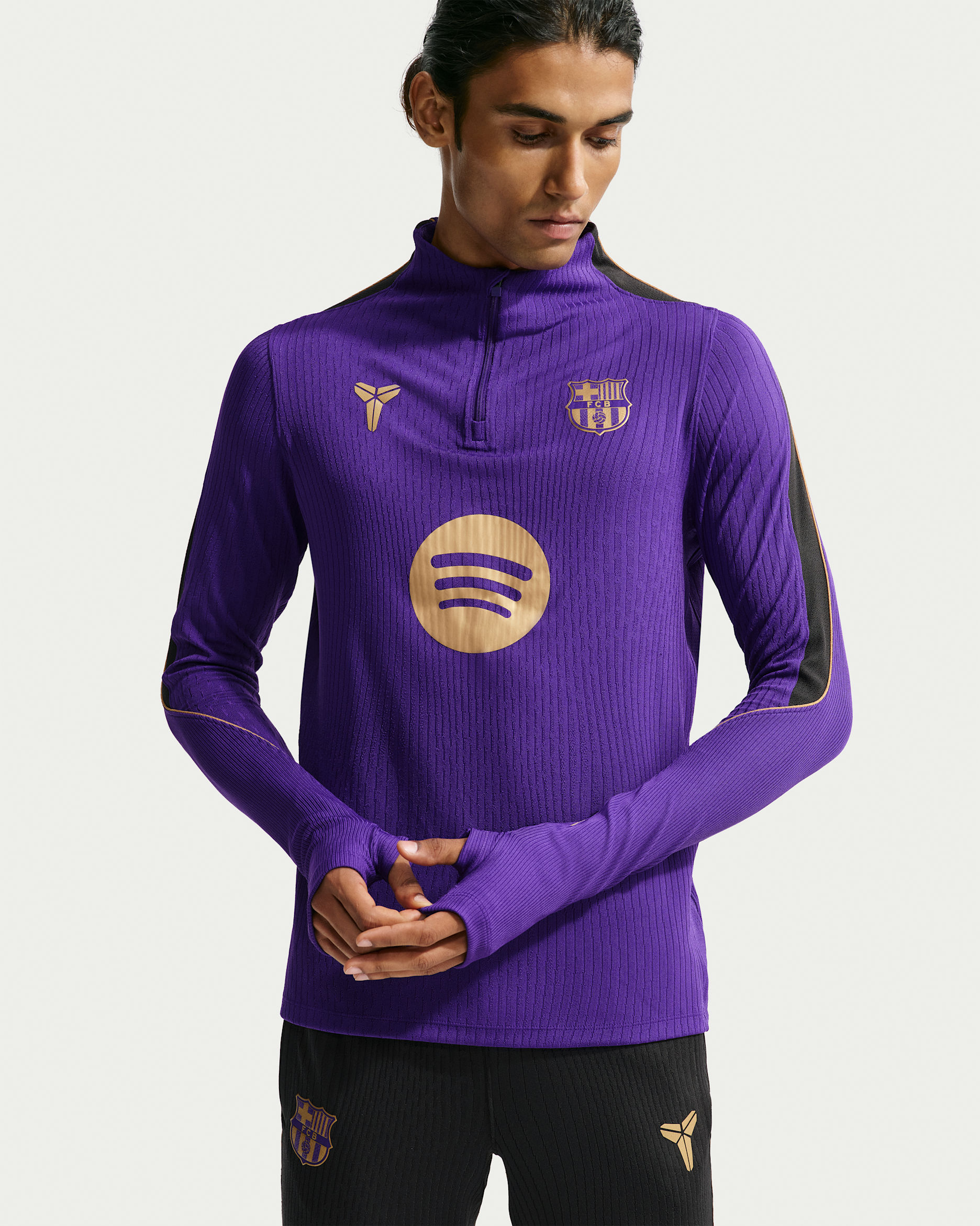 F.C. Barcelona Strike Elite Away Men's Kobe Dri-FIT Football Knit Pants - Black/Field Purple/Elemental Gold/Metallic Gold