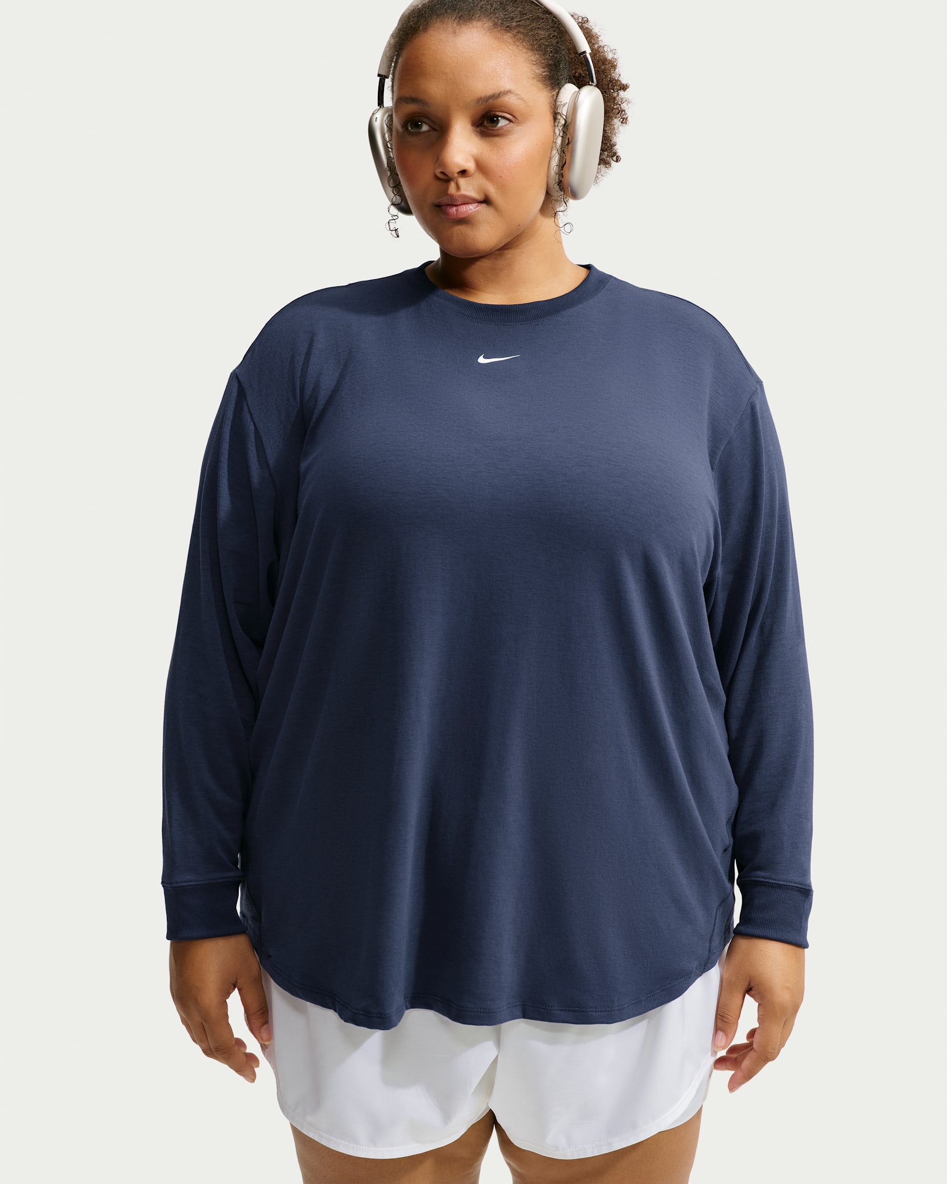 Nike One Relaxed Women's Dri-FIT Long-Sleeve Top (Plus Size) - Midnight Navy/White