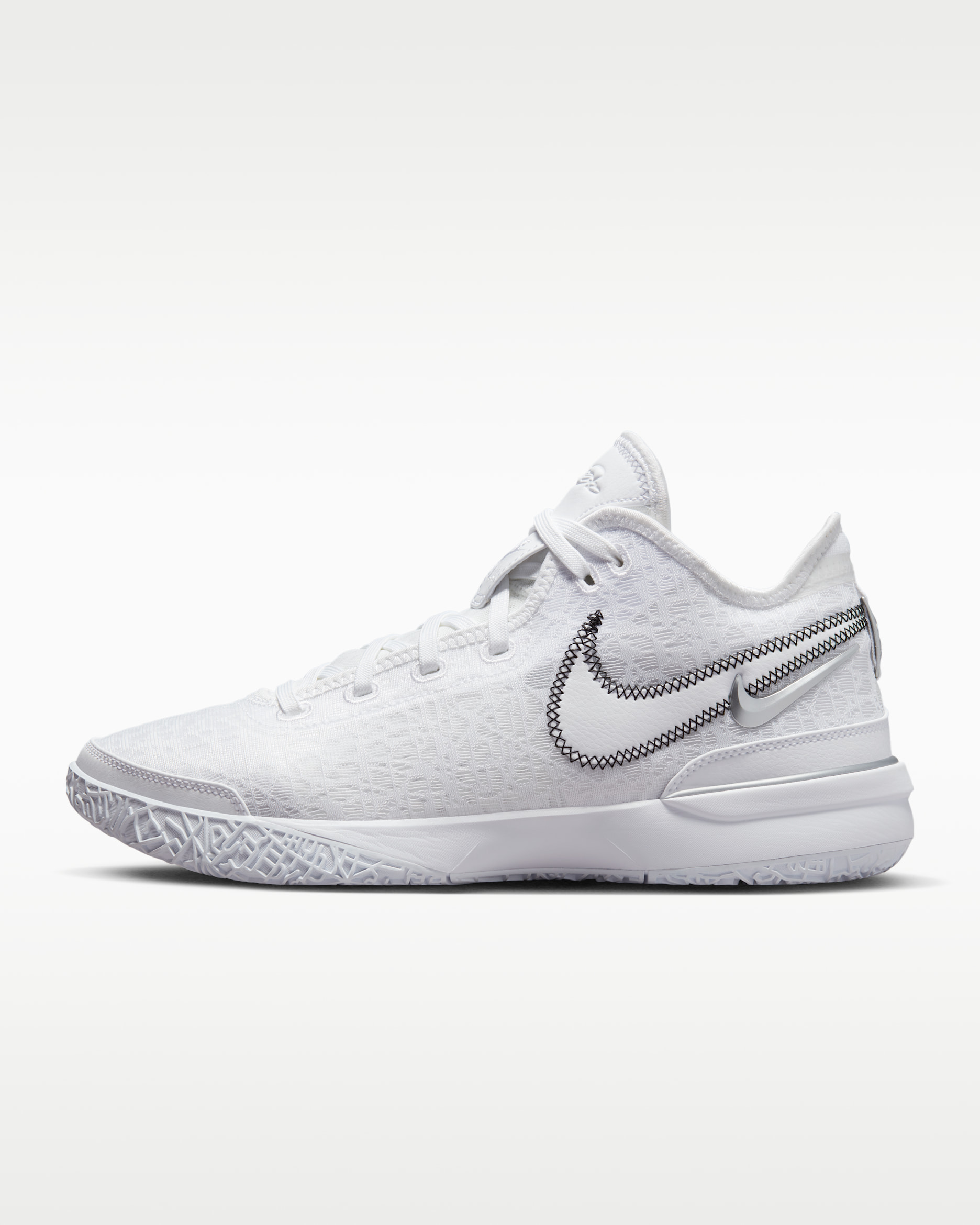 Tenis de básquetbol LeBron NXXT Gen - Blanco/Negro/Plata metalizado