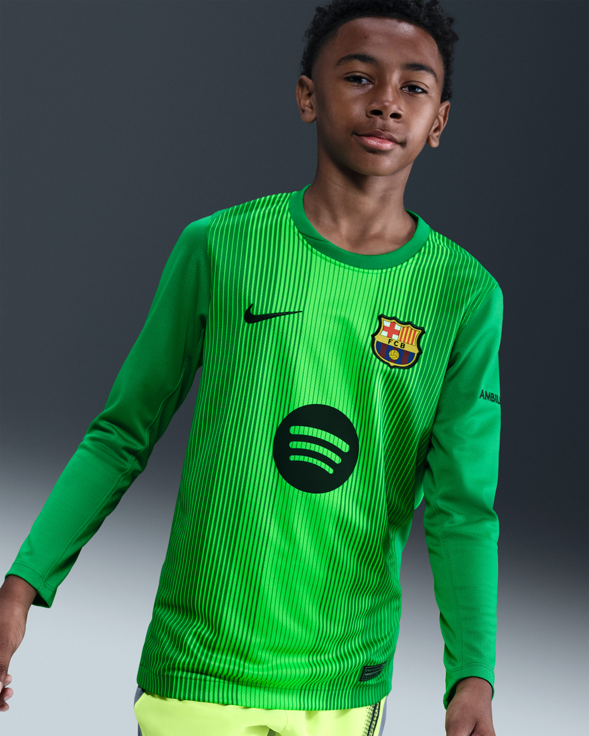 Maillot de foot Replica Nike Dri-FIT FC Barcelona 2025/26 Stadium Gardien de but pour ado - Lucky Green/Green Strike/Green Strike/Noir