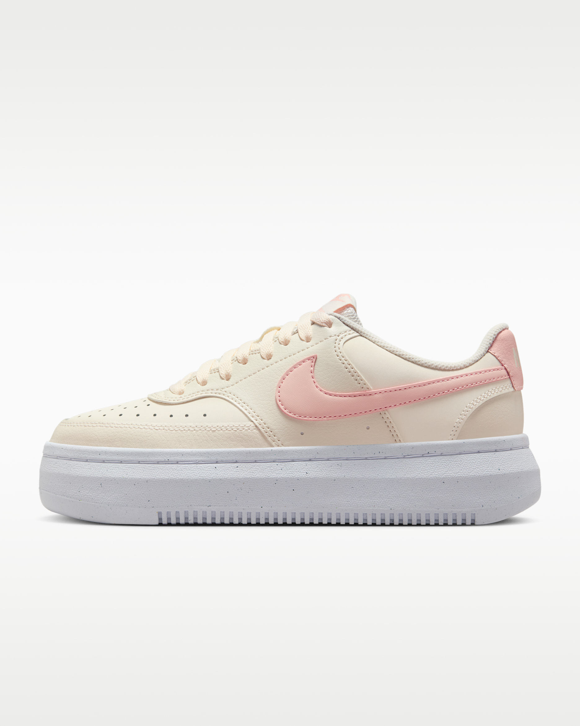 Tenis para mujer Nike Court Vision Alta - Marfil pálido/Blanco/Coral lavado