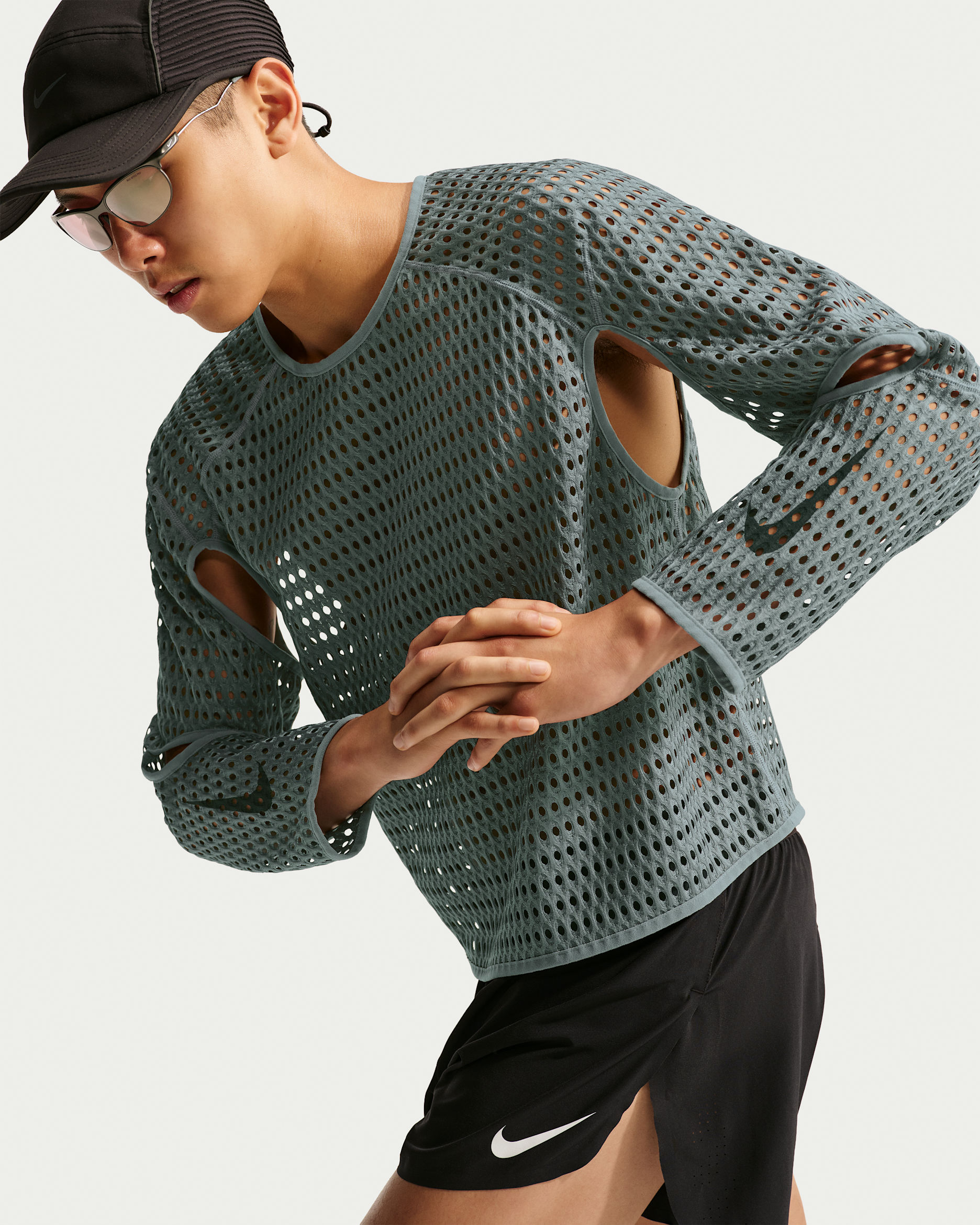 เสื้อวิ่งแขนยาว Aero-FIT ผู้ชาย Nike Radical AirFlow - Cool Grey/ดำ