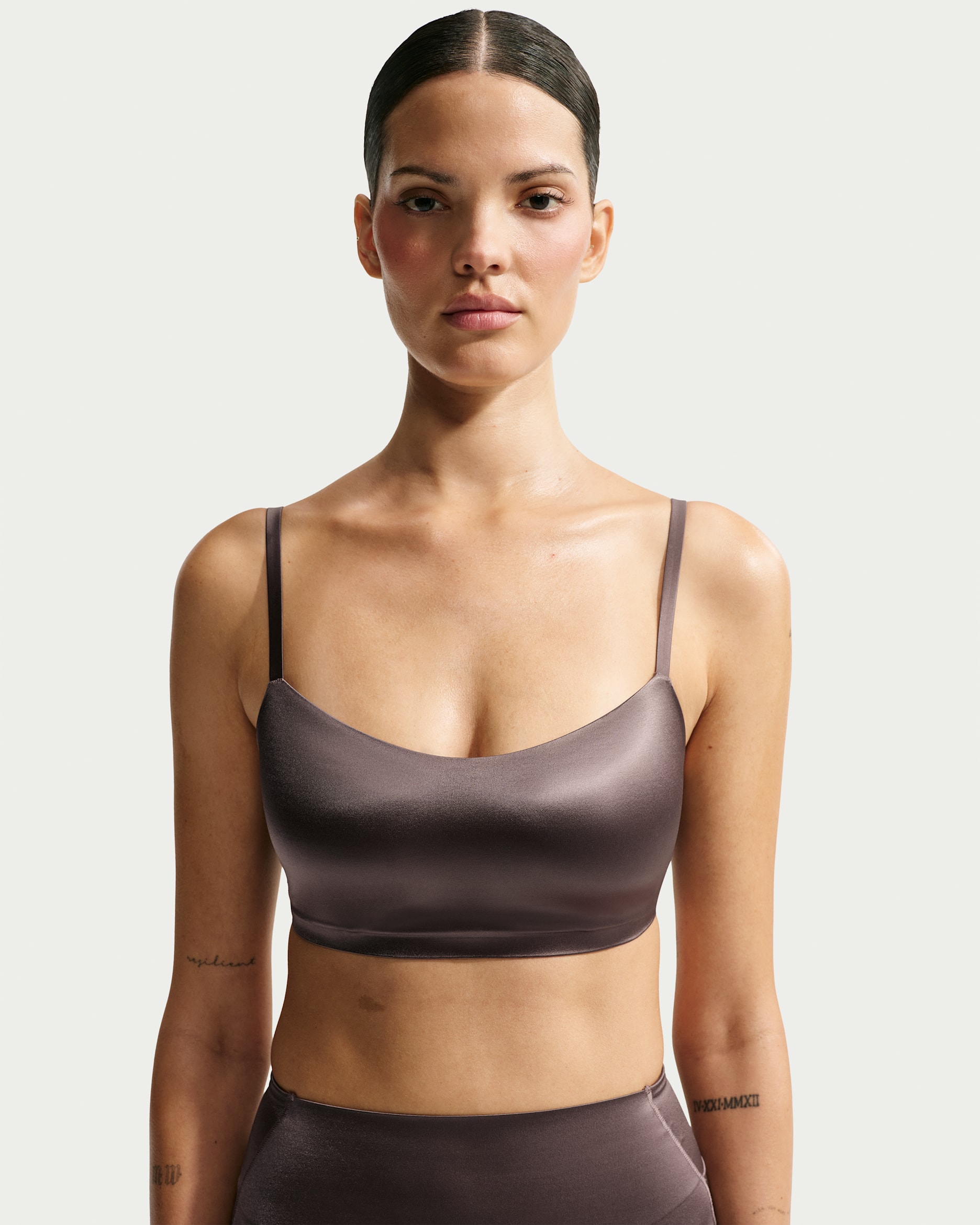 NikeSKIMS Satin Shine Cami-BH mit U-Ausschnitt - NSKM Resin