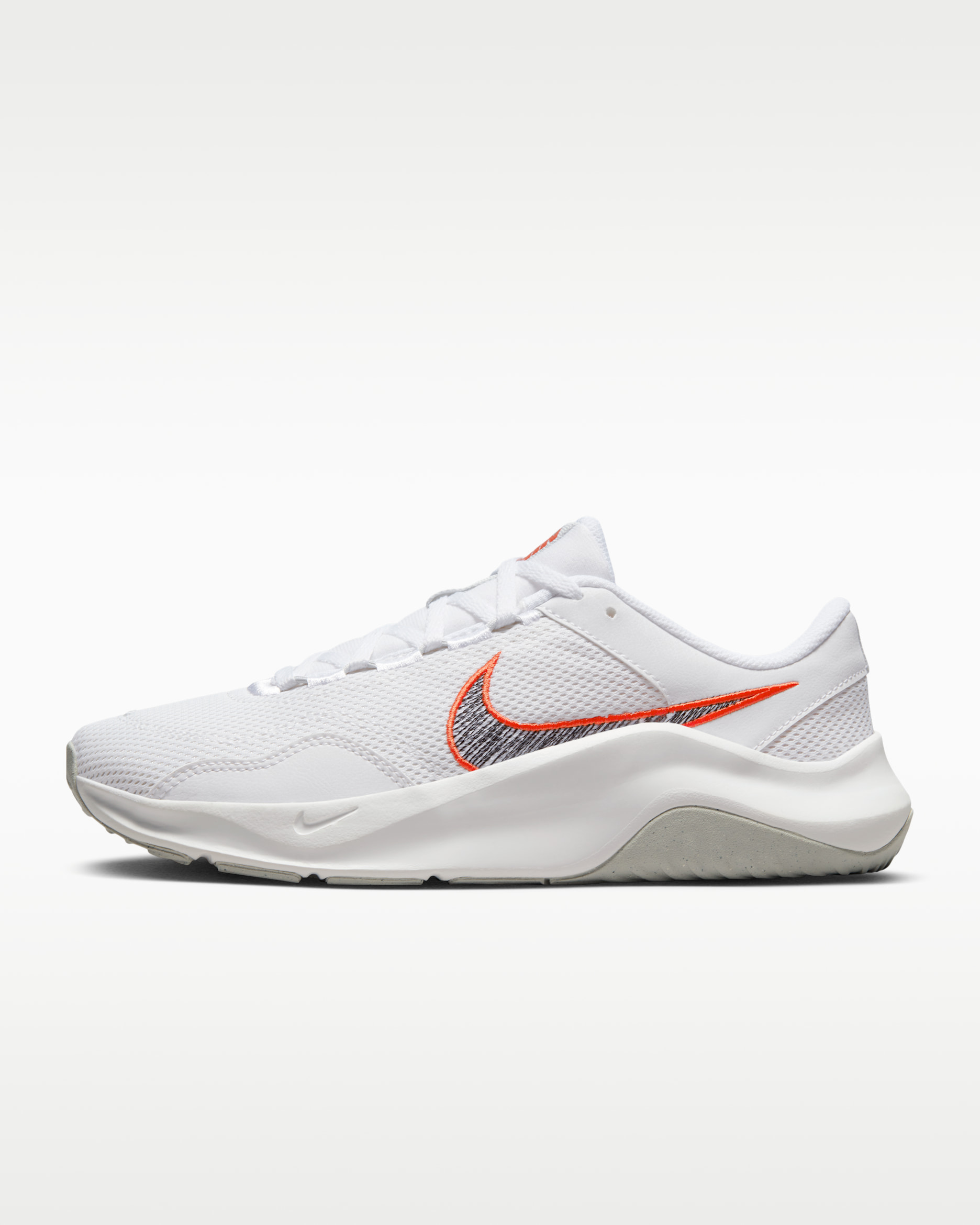Nike Legend Essential 3 Next Nature 女款健身訓練鞋 - 白色/Photon Dust/Picante Red/黑色