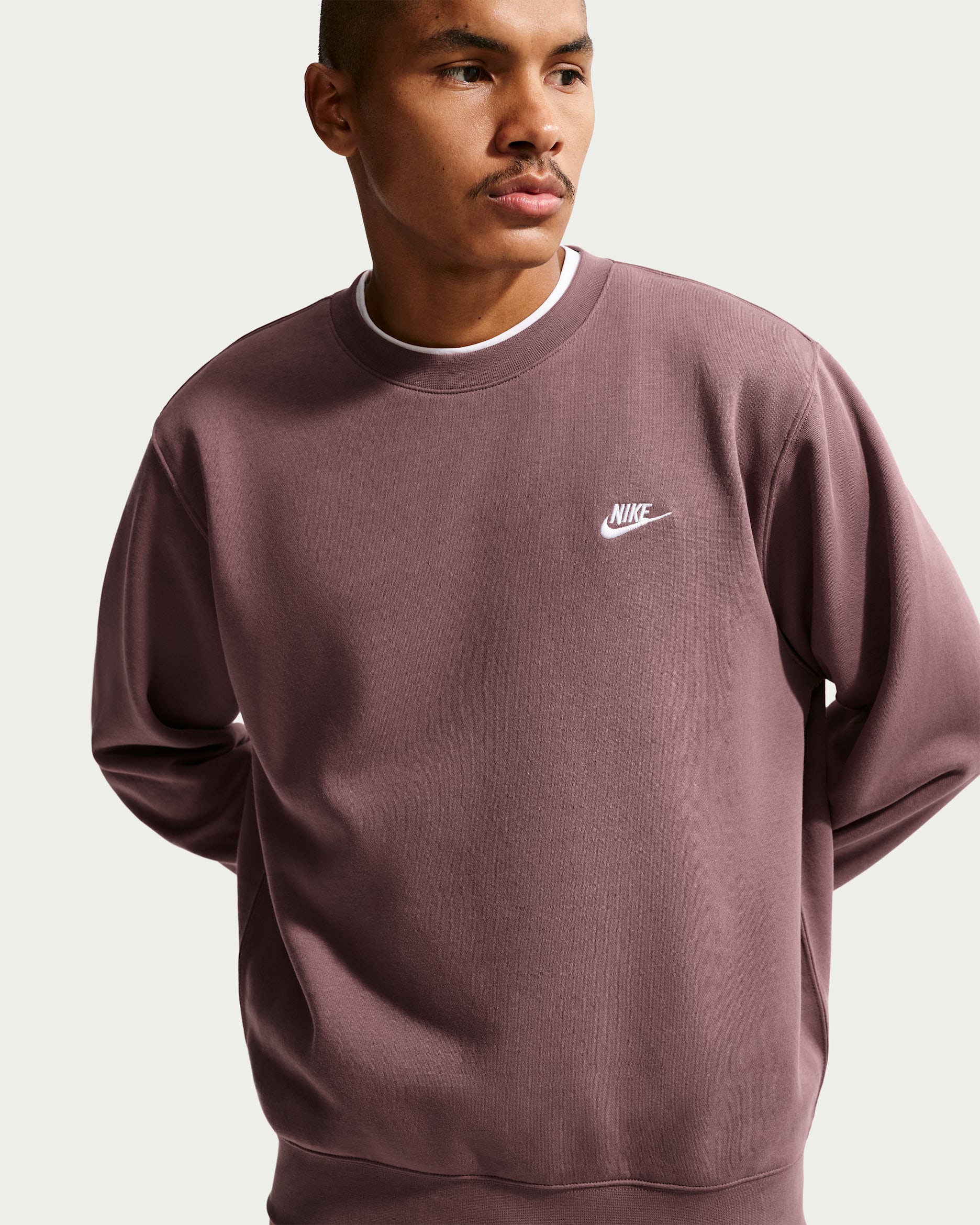 Nike Club Men's Fleece Crew - Tattoo/White