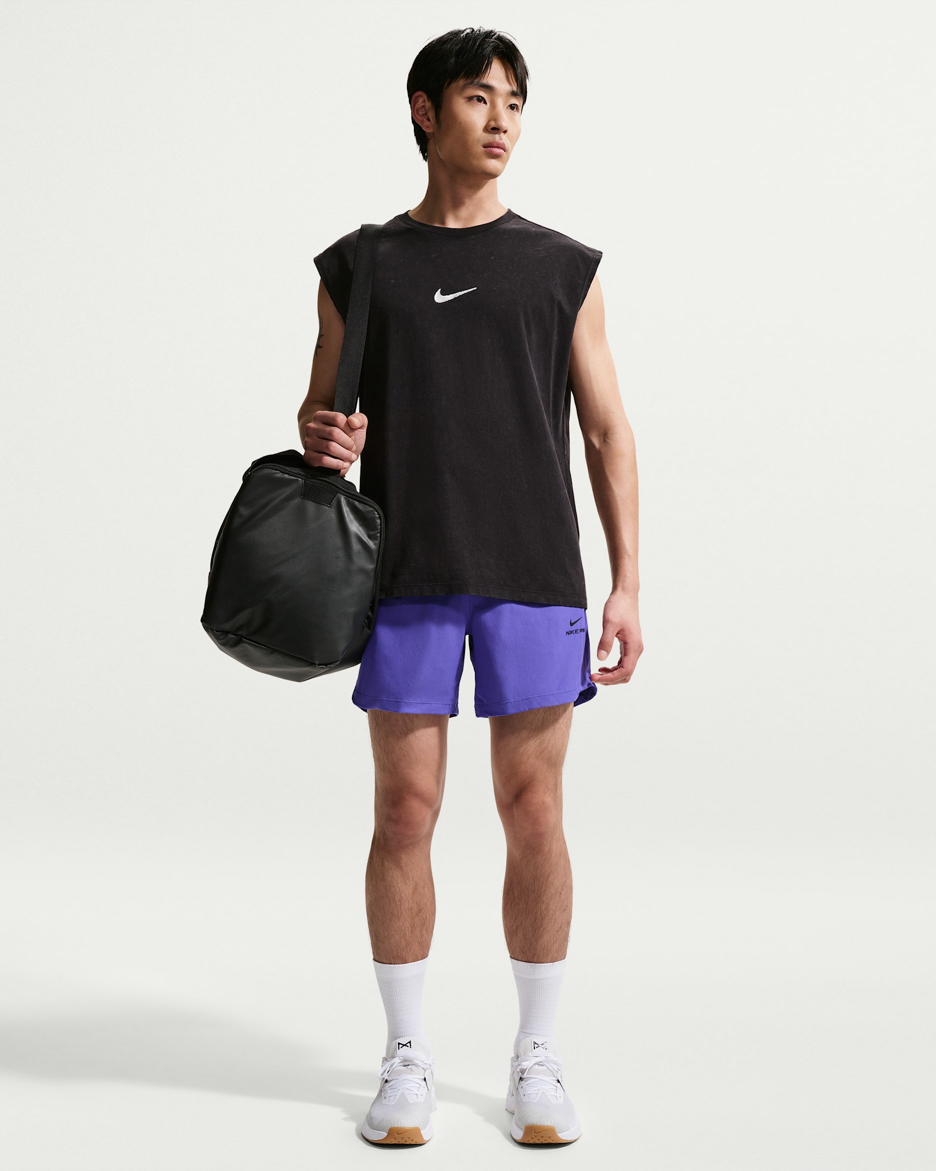 나이키 프로 트레이닝 남성 드라이 핏 6인치 쇼츠 - 페르시안 바이올렛/블랙