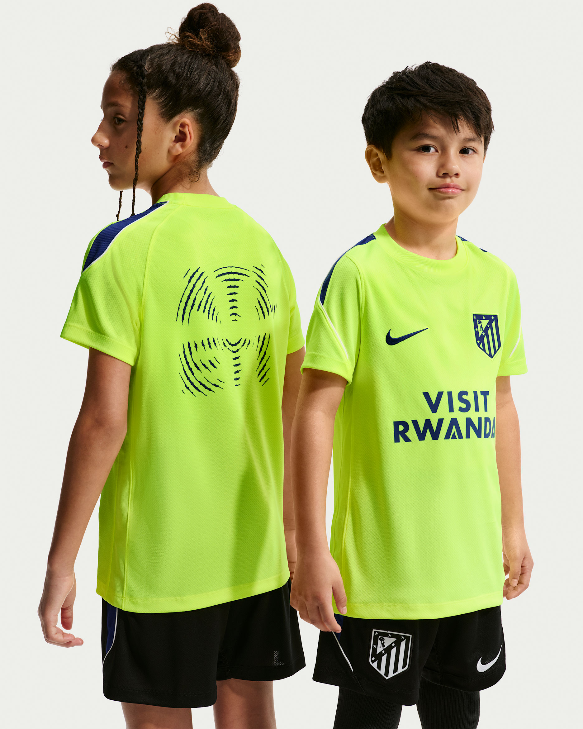 Atlético Madrid Strike Older Kids' Nike Football Dri-FIT Short-Sleeve Top - Volt/White/Deep Royal Blue/Deep Royal Blue