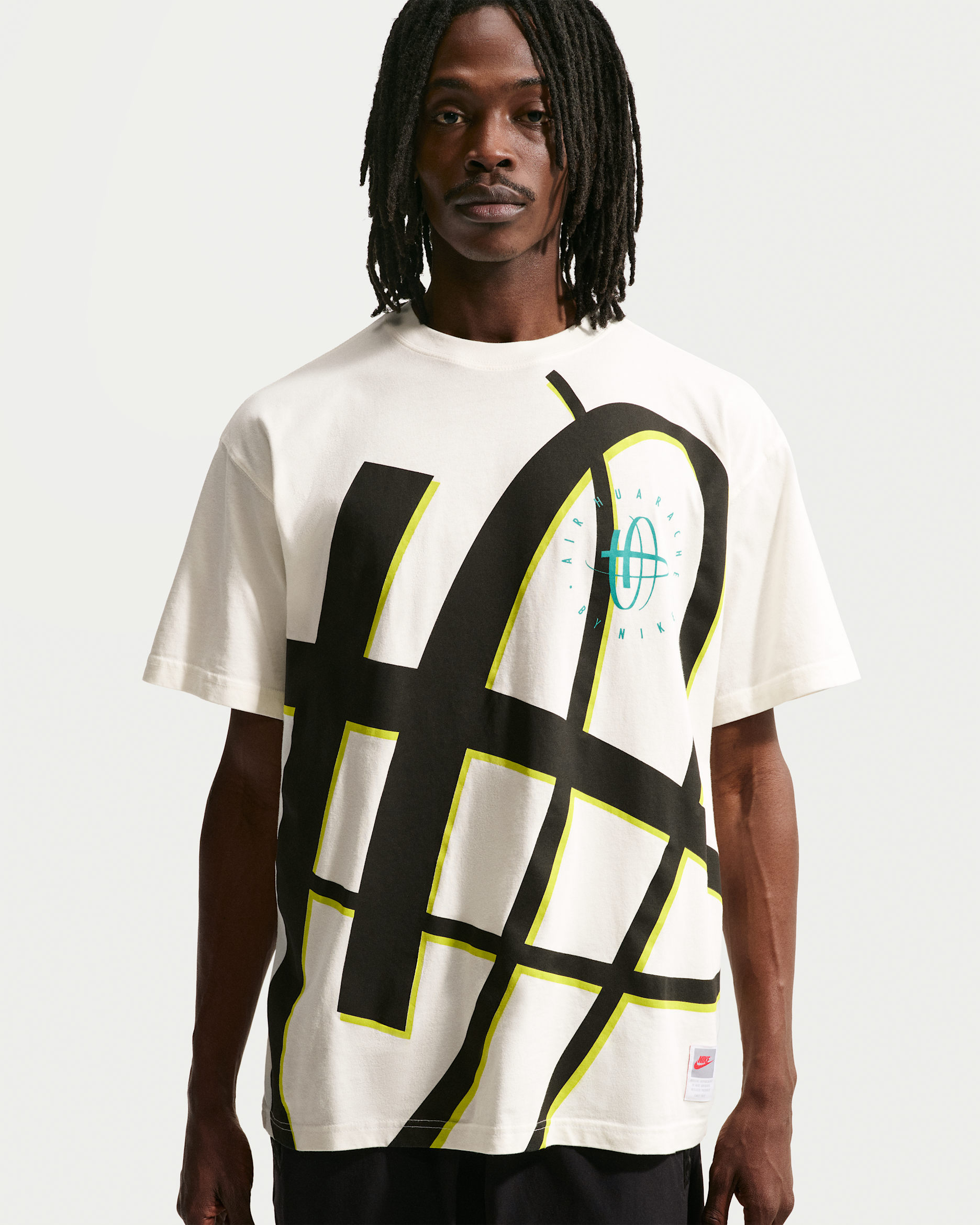 Nike Sportswear Men's Max90 T-Shirt - Sail/Bright Cactus