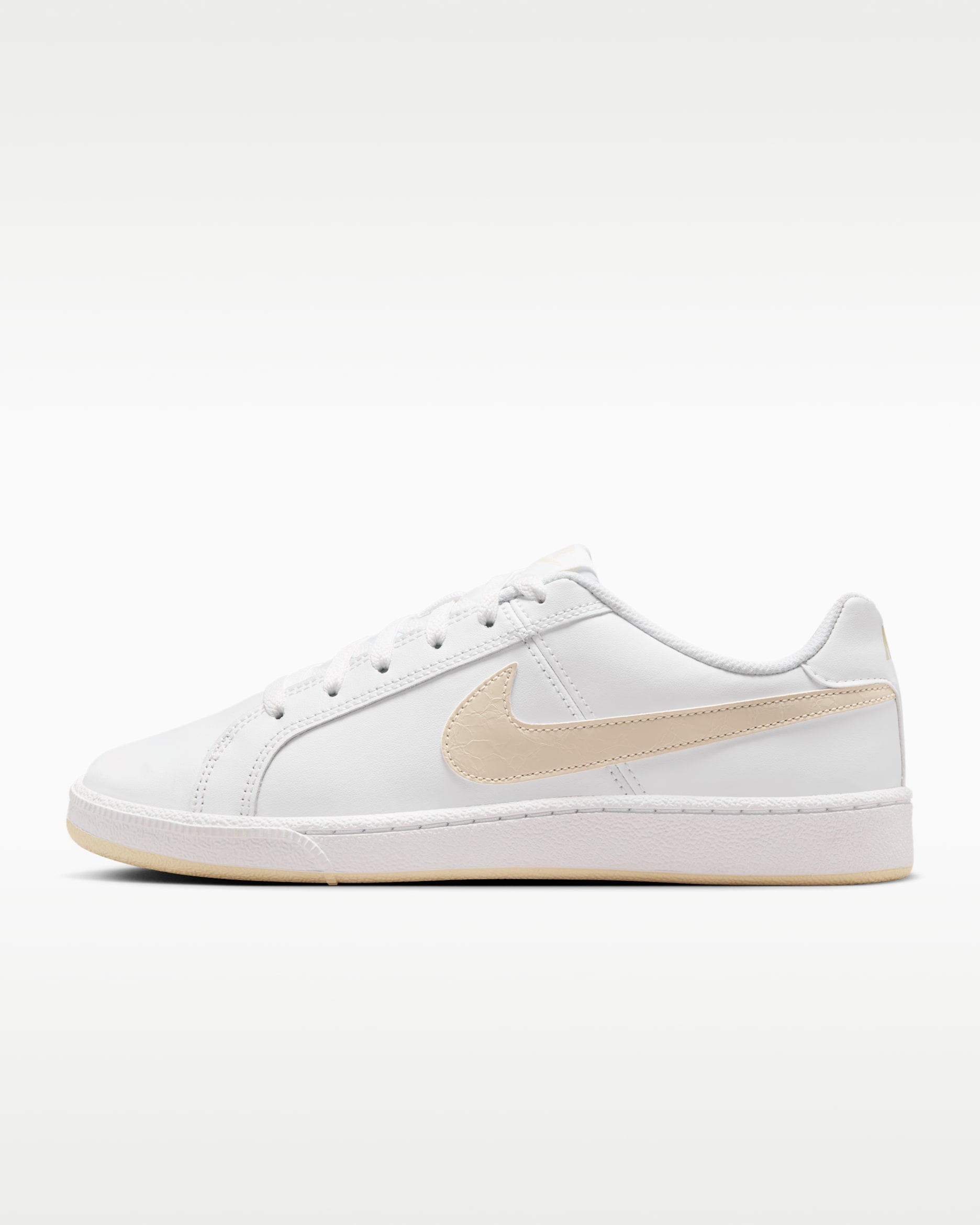 NikeCourt Royale Women's Shoe - White/Guava Ice