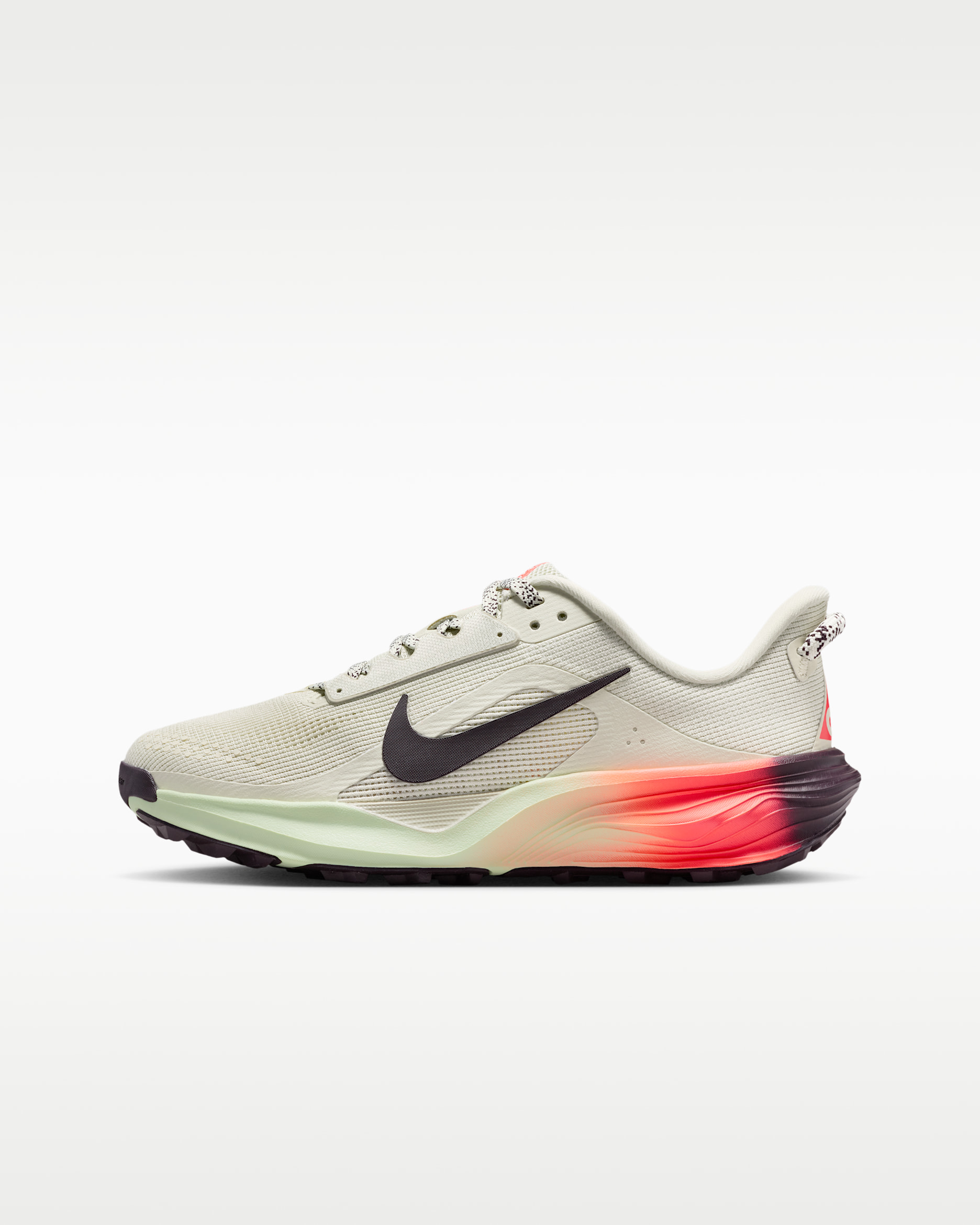 Nike ACG Pegasus Trail-løpesko til store barn - Sea Glass/Light Silver/Team Crimson/Burgundy Ash