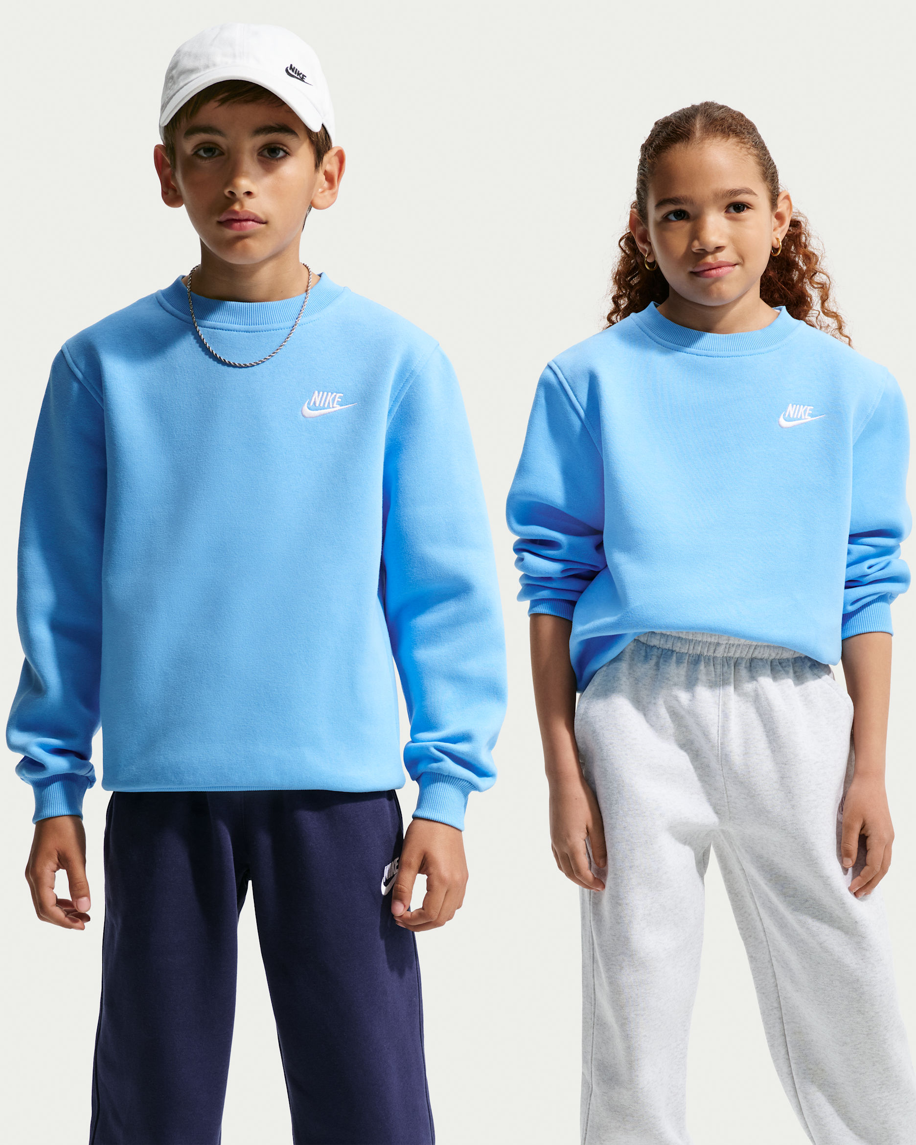 Sweatshirt Nike Sportswear Club Fleece för ungdom - Football Blue/Vit