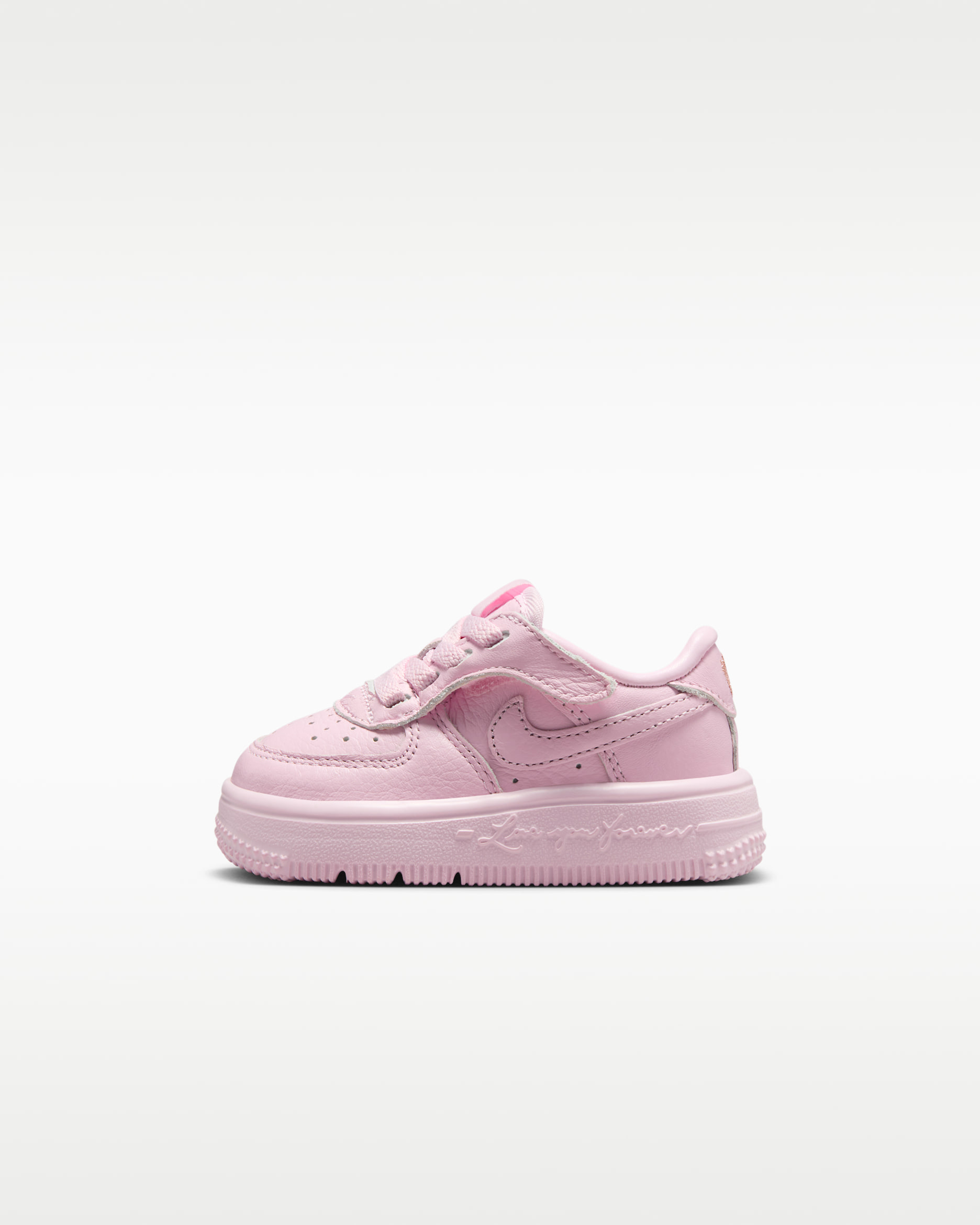 Tenis para bebé e infantil NOCTA Force 1 Low EasyOn - Espuma rosa/Plata metalizado/Tinte cobalto