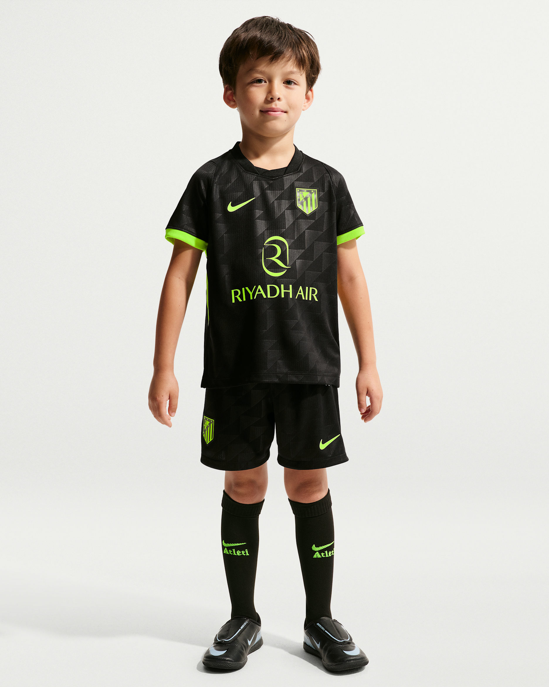 Atlético Madrid 2026 Stadium Away Younger Kids' Nike Football Replica 3-Piece Kit - Black/Volt/Volt
