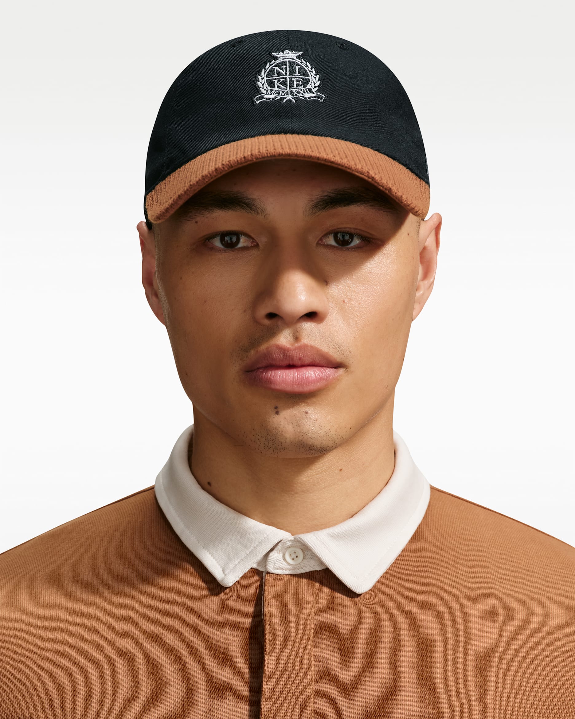 Boné de malha não estruturado Nike Club - Preto/Castanho Ale/Sanddrift