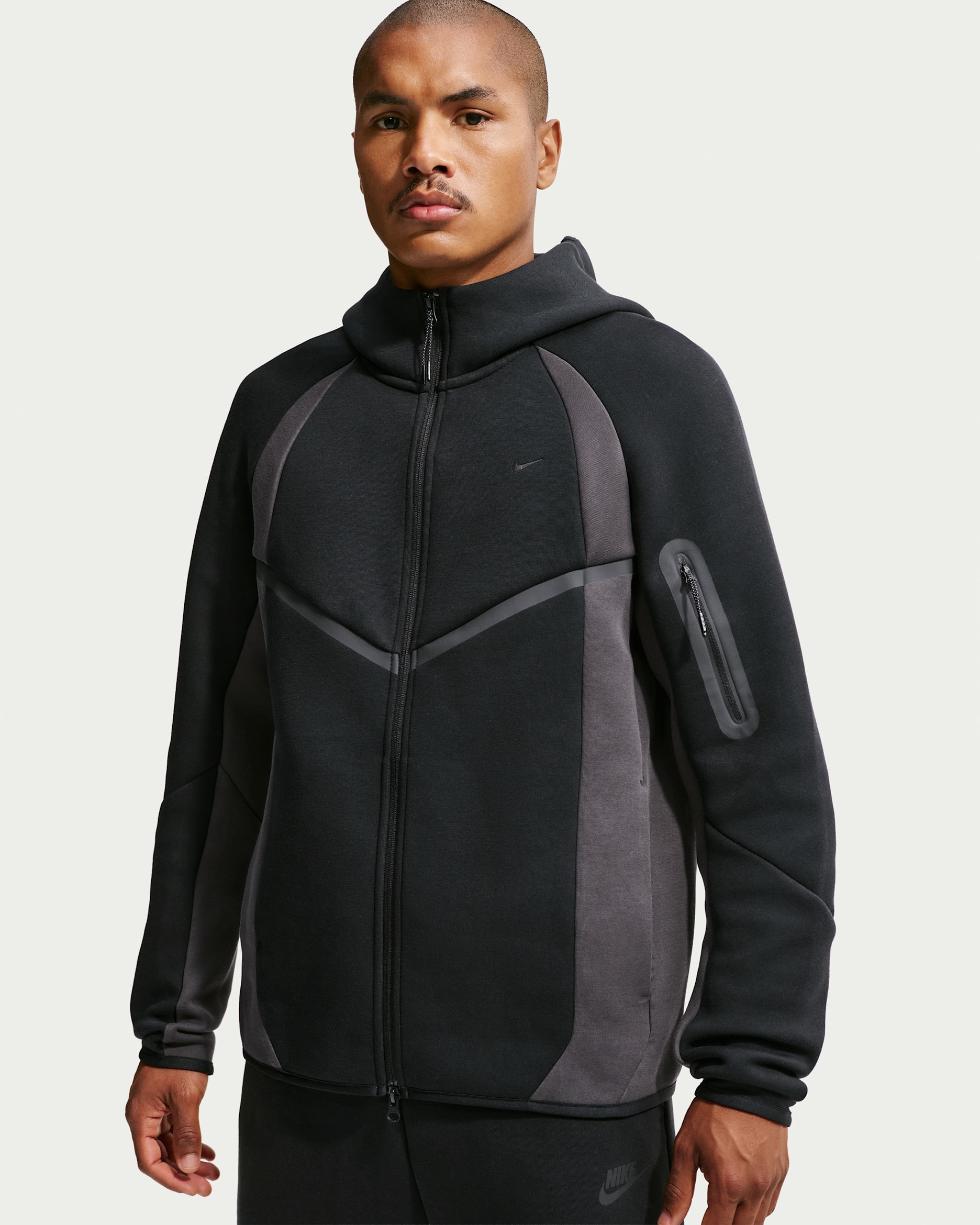Nike Tech Men's Colour-Block Full-Zip Fleece Windrunner Jacket - Black/Anthracite/Black