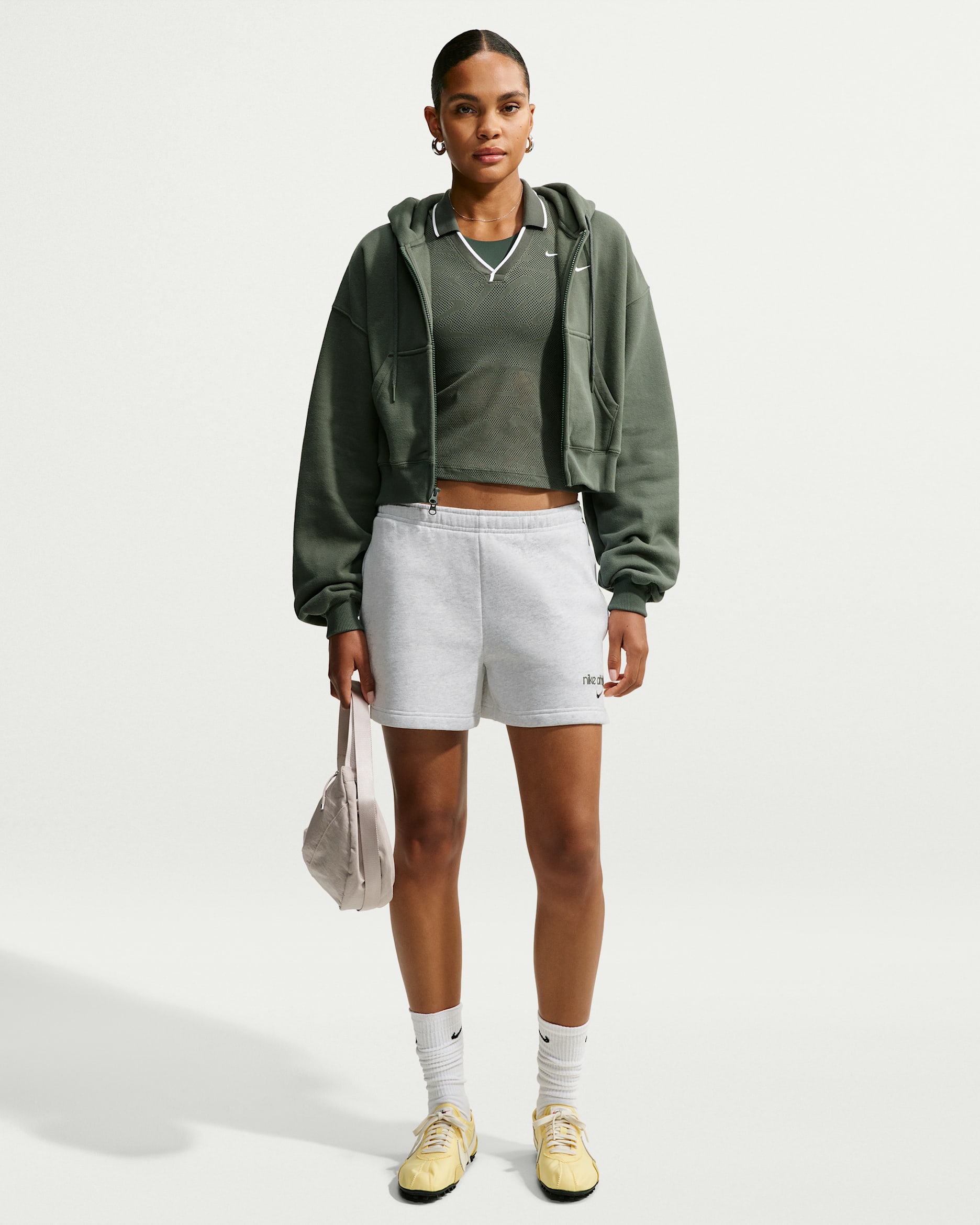 Nike Studio Fleece Medium Weight damesshorts met halfhoge taille - Birch Heather