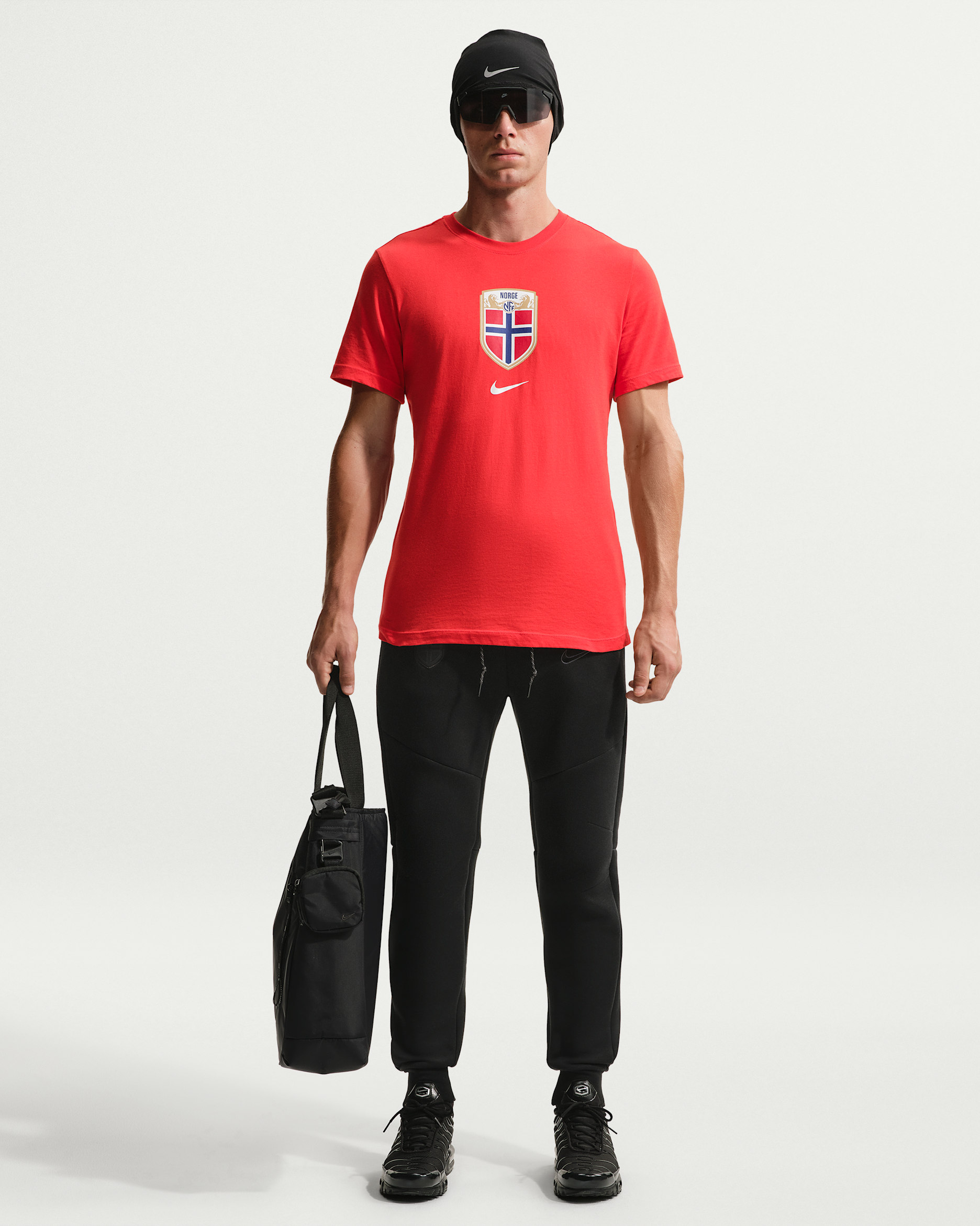 Ανδρικό ποδοσφαιρικό παντελόνι φόρμας Nike Νορβηγία Tech Fleece - Μαύρο/Anthracite