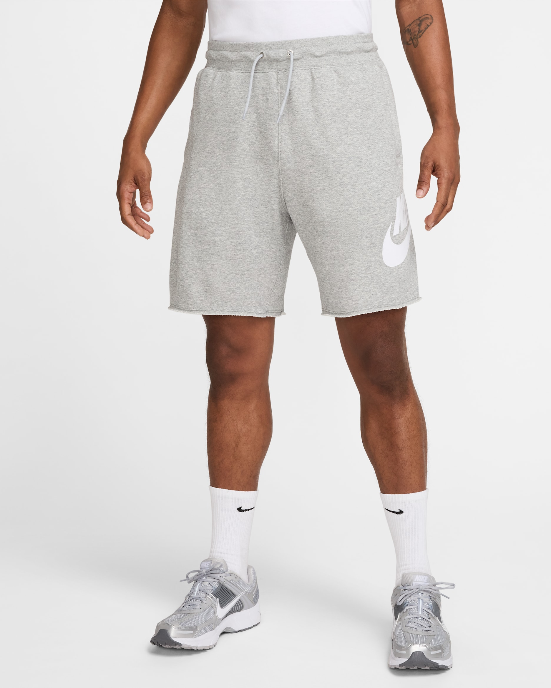 Shorts Nike Club i sweatshirttyg för män - Dark Grey Heather/Light Smoke Grey/Vit