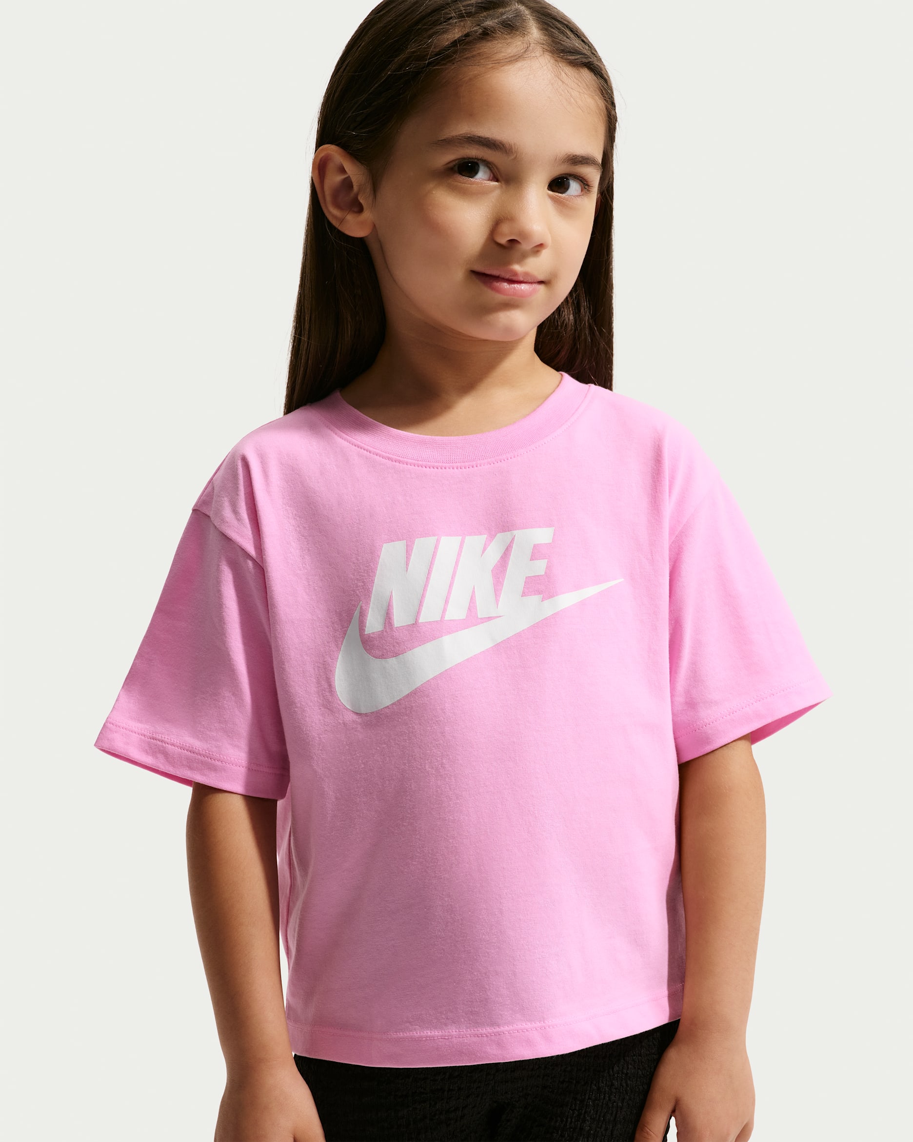 Playera Club Boxy para niños talla pequeña Nike - Rosa amanecer