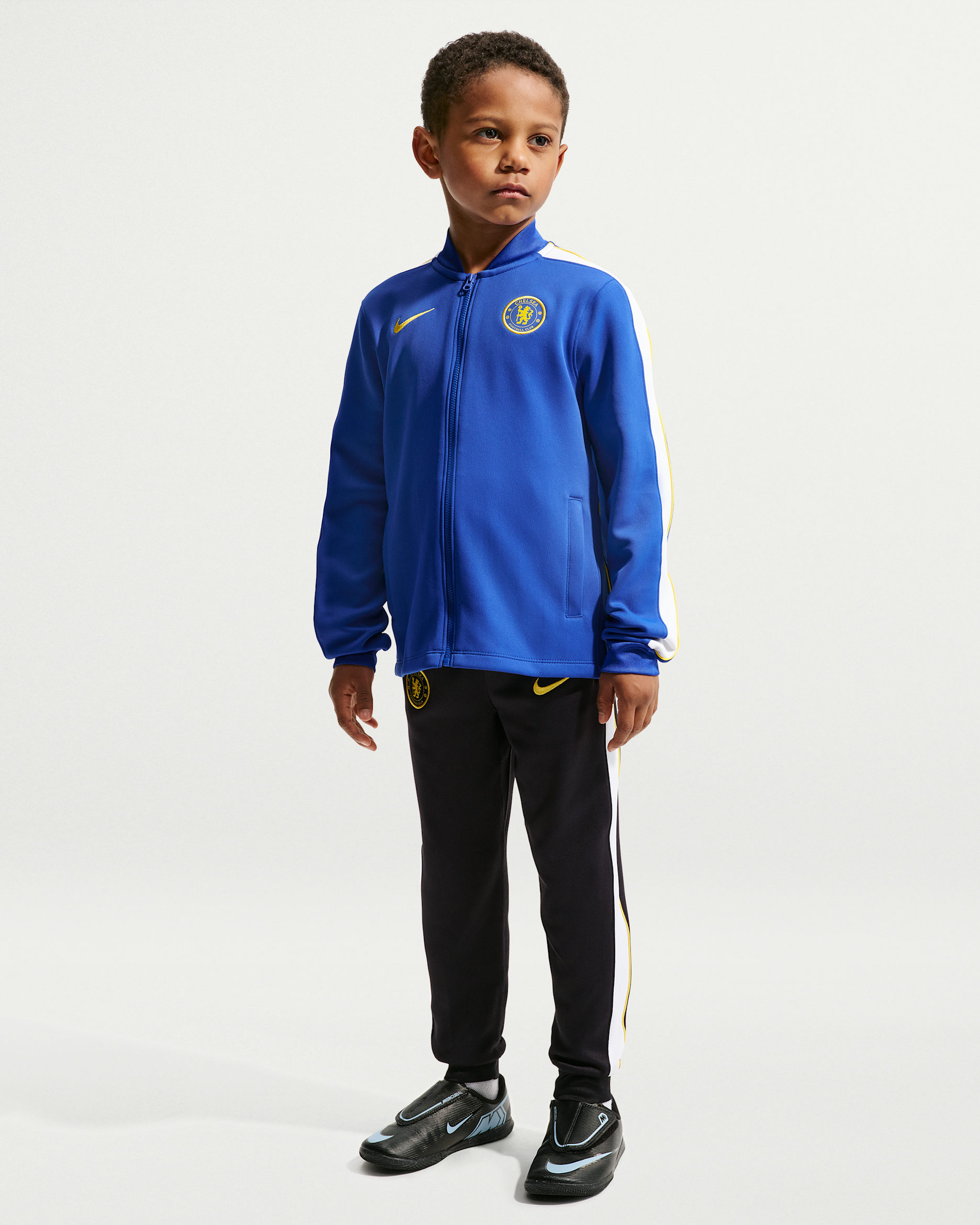 Chelsea F.C. Strike Younger Kids' Nike Dri-FIT Football Knit Tracksuit - Bright Blue/Pitch Blue/White/Midwest Gold