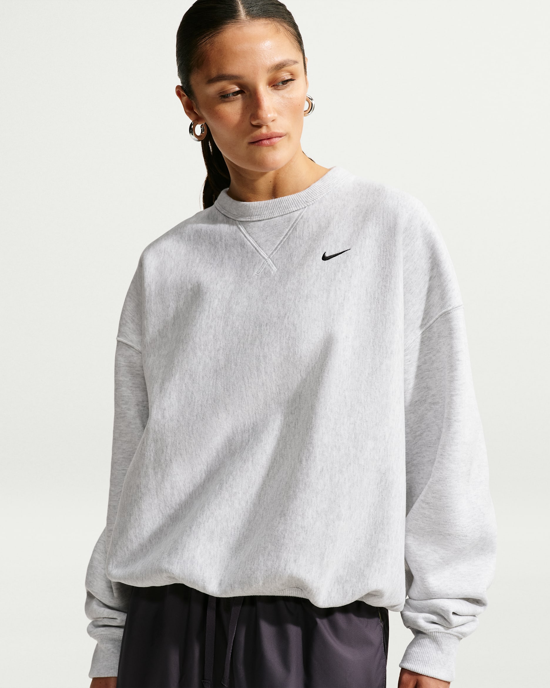 Tröja i oversize-modell Nike Studio Fleece Heavyweight för kvinnor - Birch Heather/Svart