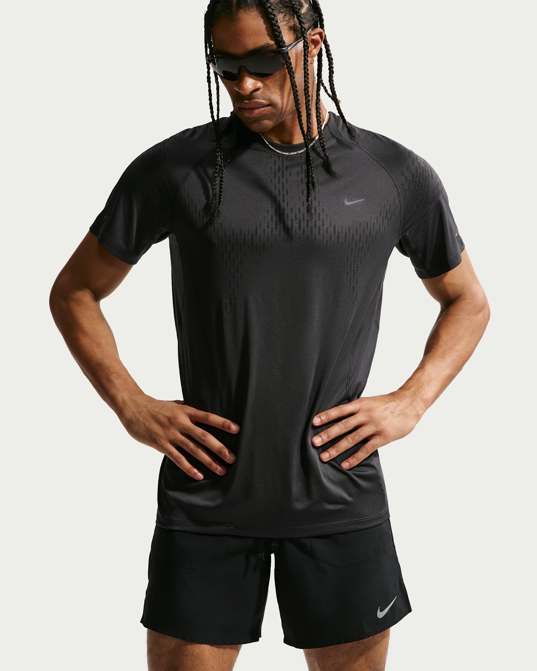 Nike Stride Plus Men's Dri-FIT ADV Short-Sleeve Running Top - Off Noir/Black