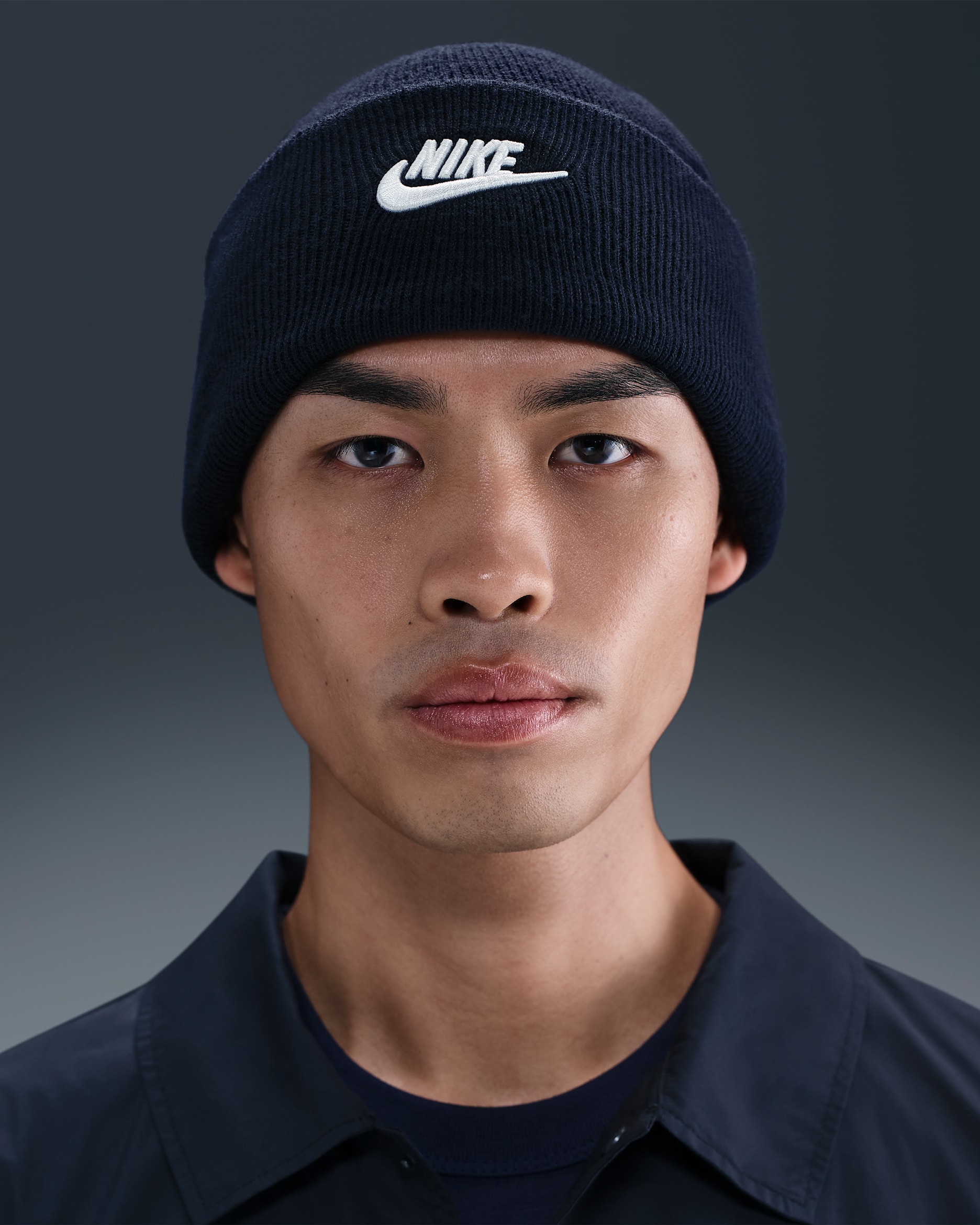 Nike Peak Futura Beanie - Obsidian/White