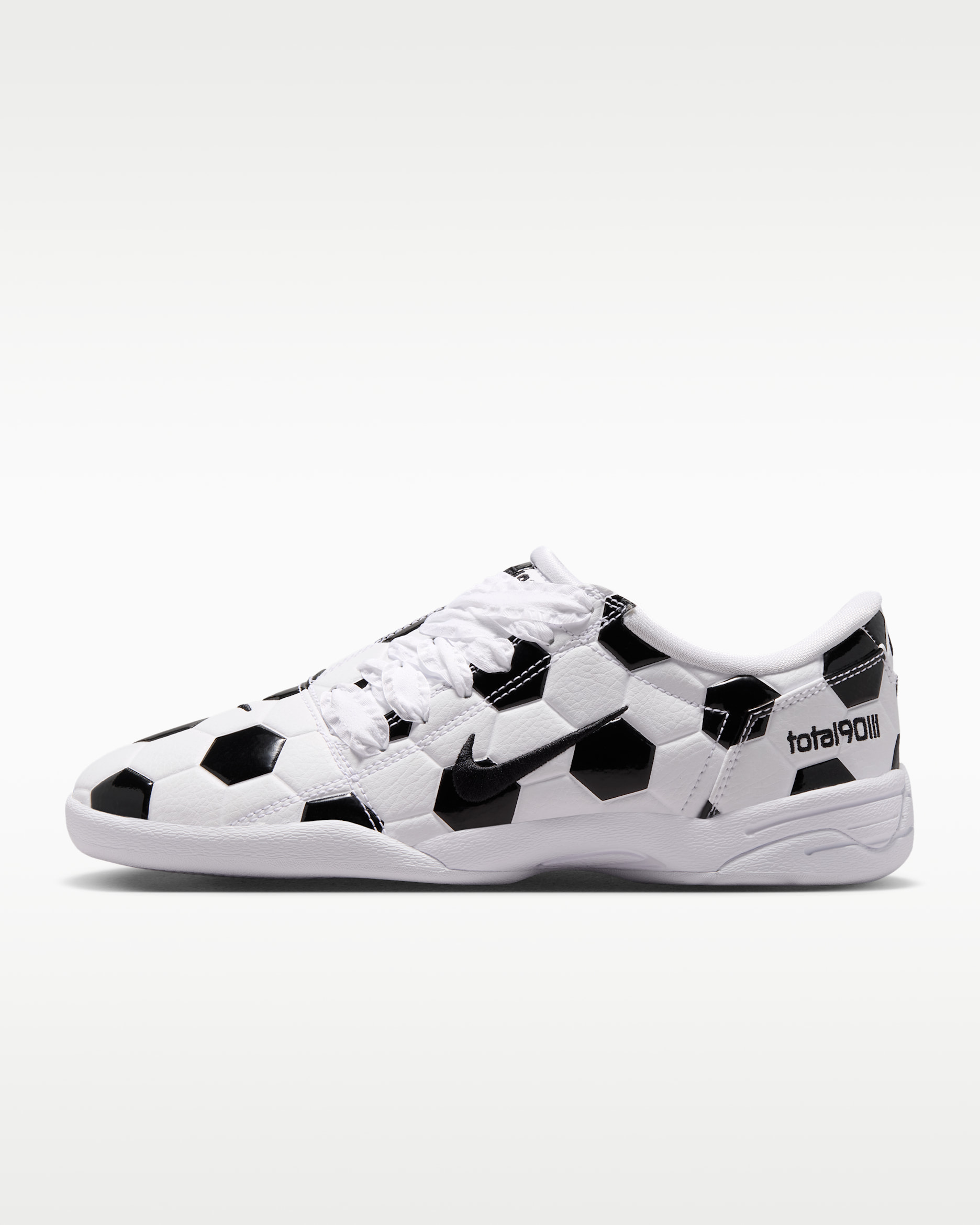 Nike Total 90 Women's Shoes - White/Black