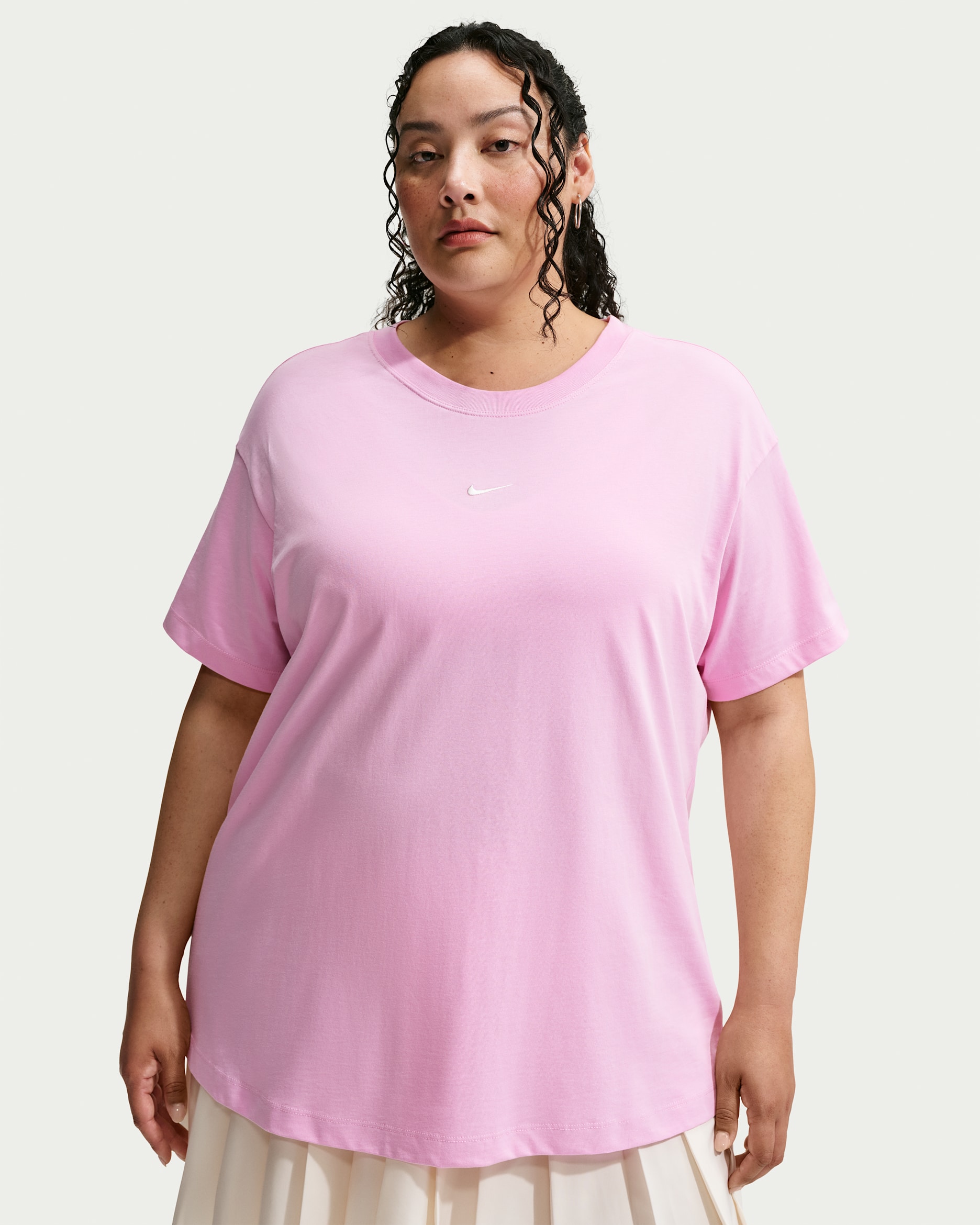 Nike Sportswear Classic Women's Oversized Short-Sleeve T-Shirt (Plus Size) - Pink Rise/Sail