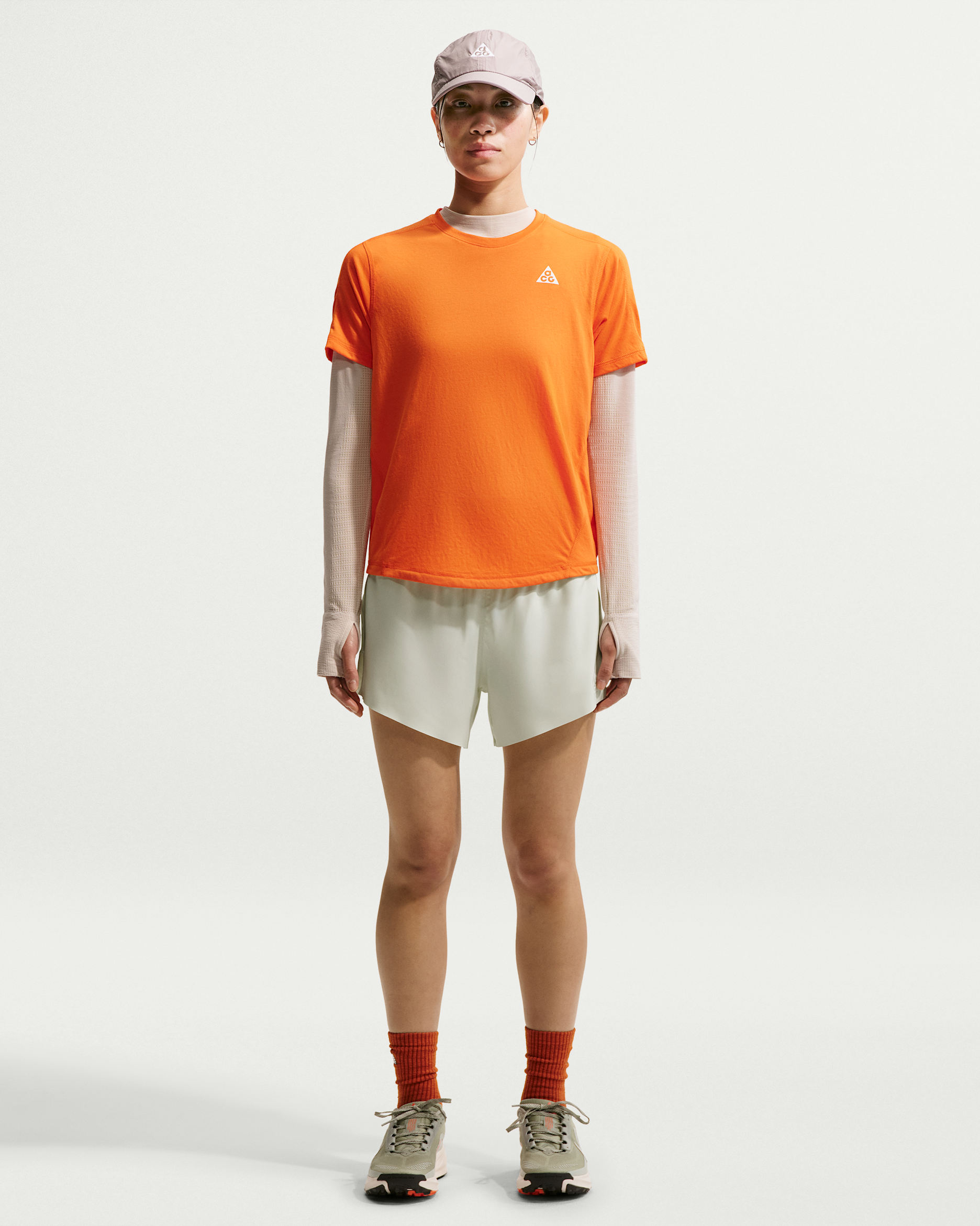 나이키 ACG 여성 드라이 핏 미드라이즈 브리프 라인드 트레일 러닝 쇼츠 - 씨 글래스/발틱 블루/서밋 화이트