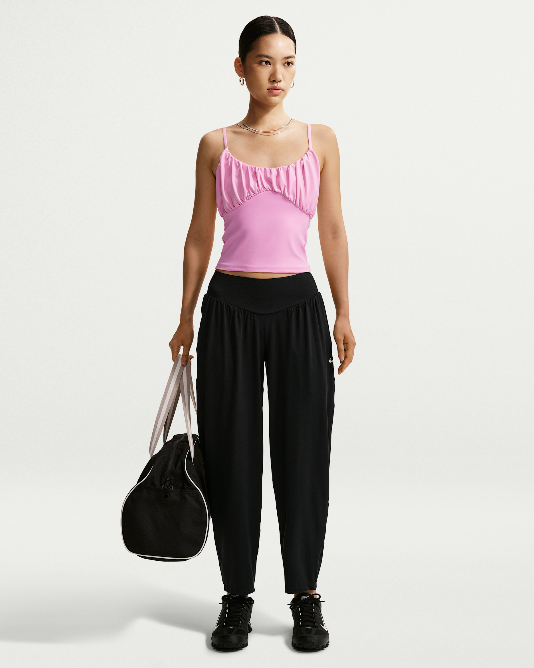 Nike One Relaxed Women's Dri-FIT Trousers - Black/White