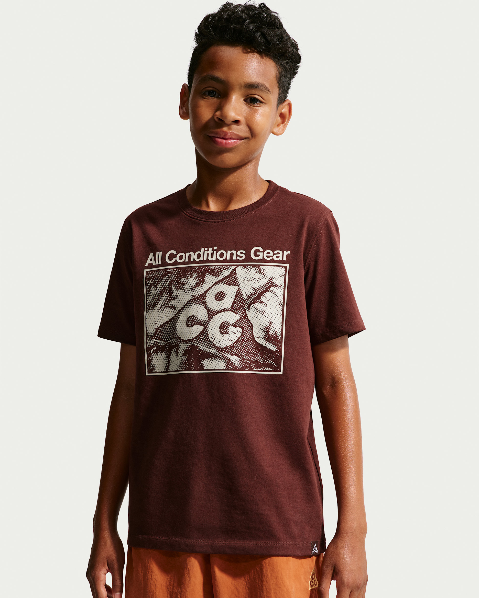Playera Dri-FIT Topography para niños talla grande Nike ACG - Dátil místico