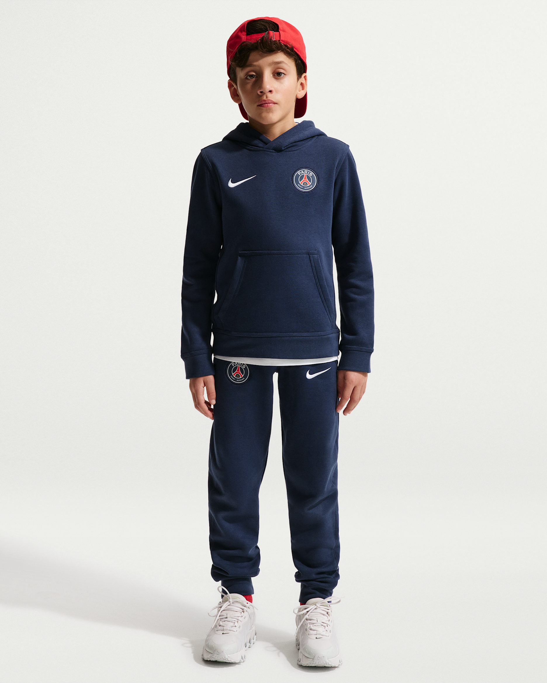 Paris Saint-Germain Club Fleece Nike Soccer szabadidőnadrág nagyobb gyerekeknek (fiúknak) - Midnight Navy/Fehér
