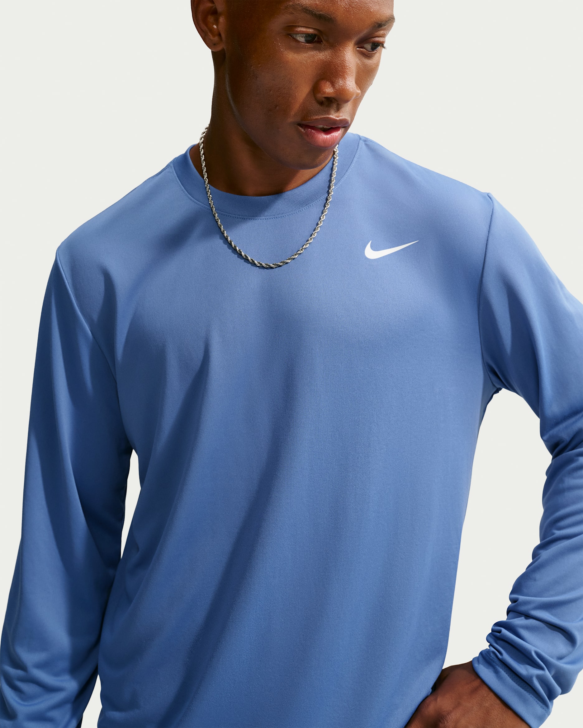 Haut de fitness à manches longues Nike Dri-FIT Legend pour homme - Indigo Storm/Blanc