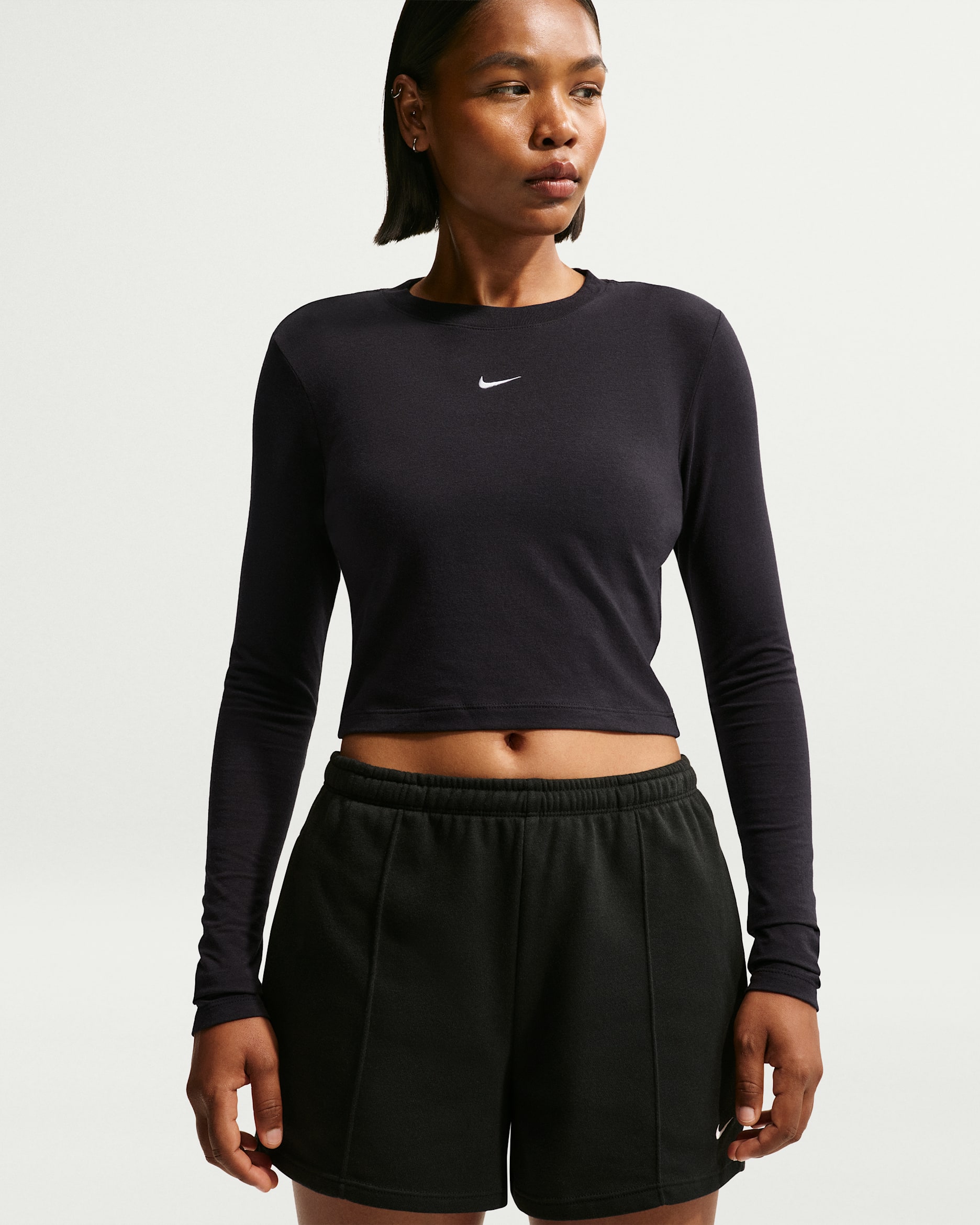 Playera de manga larga slim cropped para mujer Nike Sportswear Chill Knit - Negro/Blanco