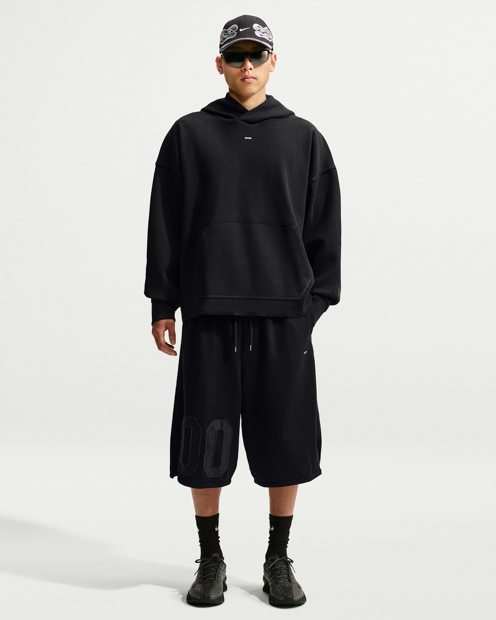 Nike Sportswear Men's Shorts - Black/Ice Silver