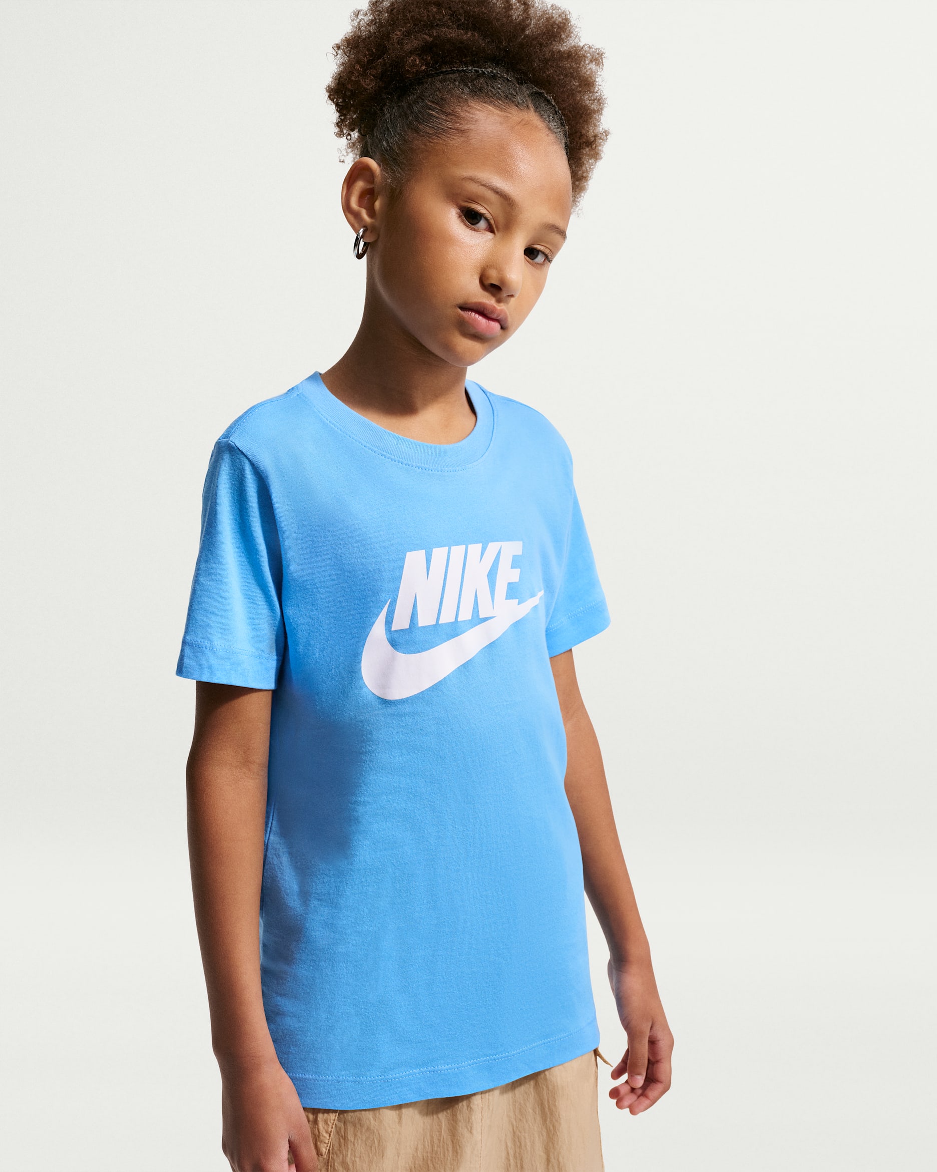 Nike Sportswear Older Kids' T-Shirt - Football Blue