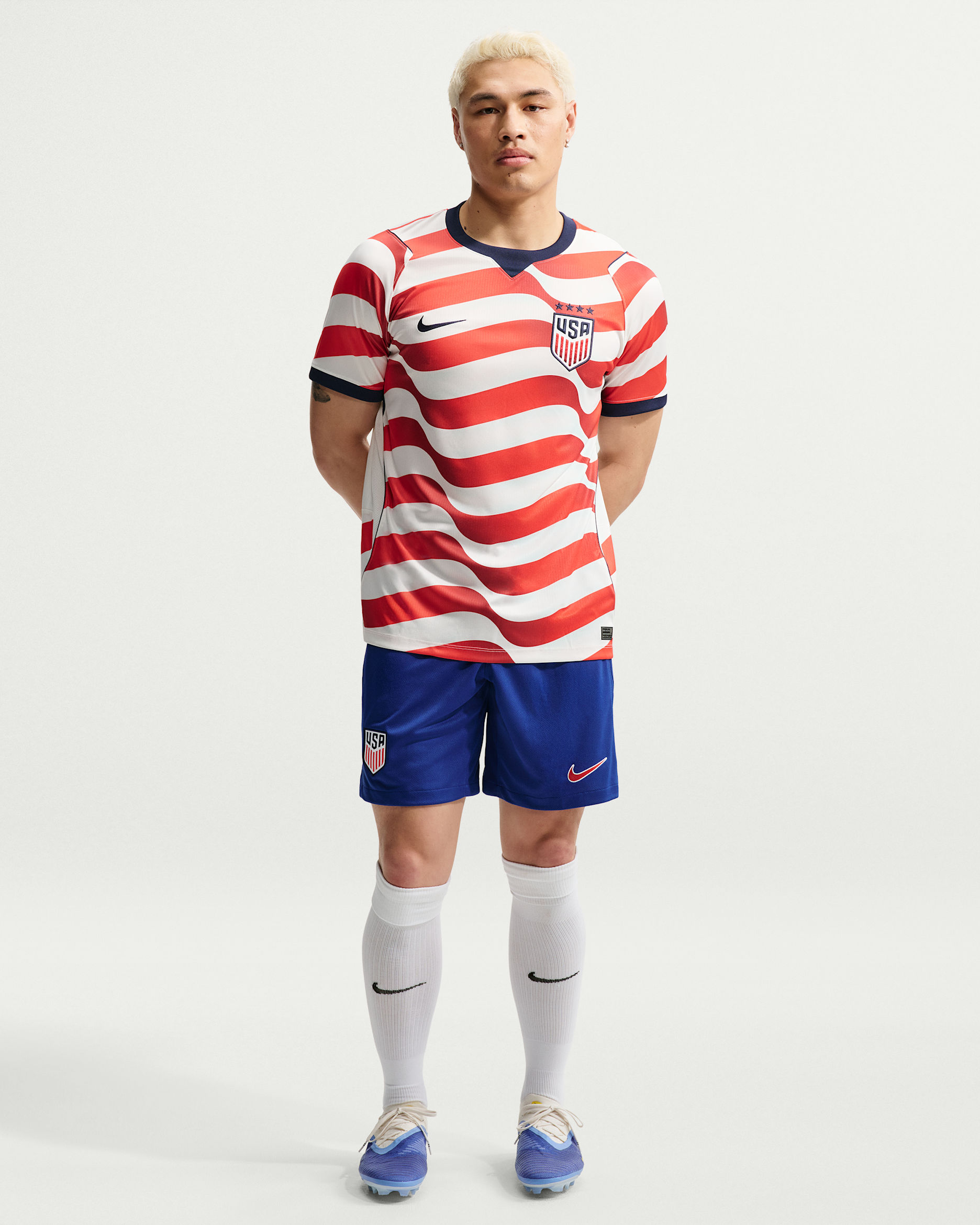Shorts de fútbol Nike Dri-FIT Replica para hombre USMNT local 2025 Stadium (equipo masculino) - Azul enérgico/Rojo reto
